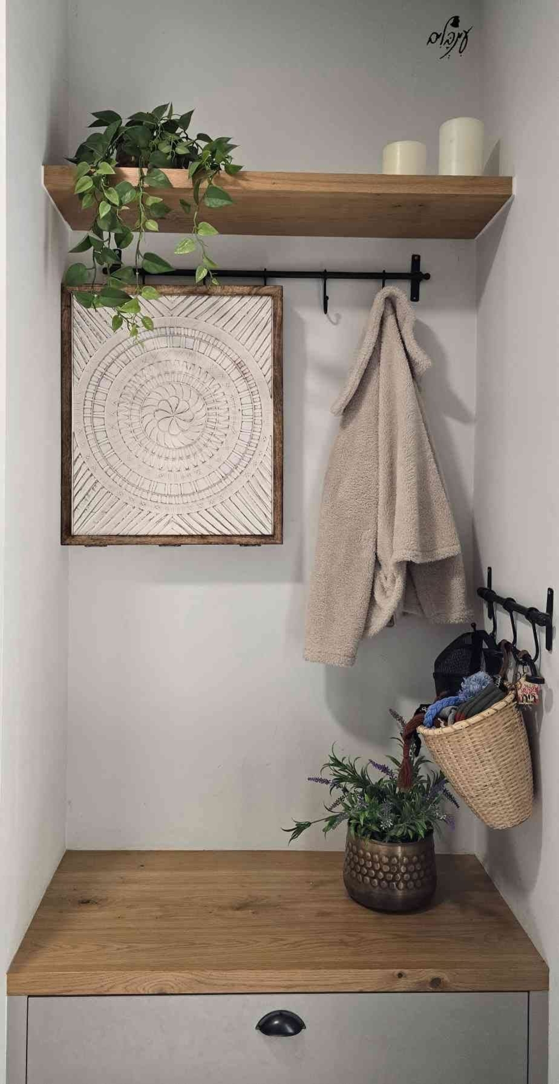 כיסוי ארון חשמל דקורטיבי