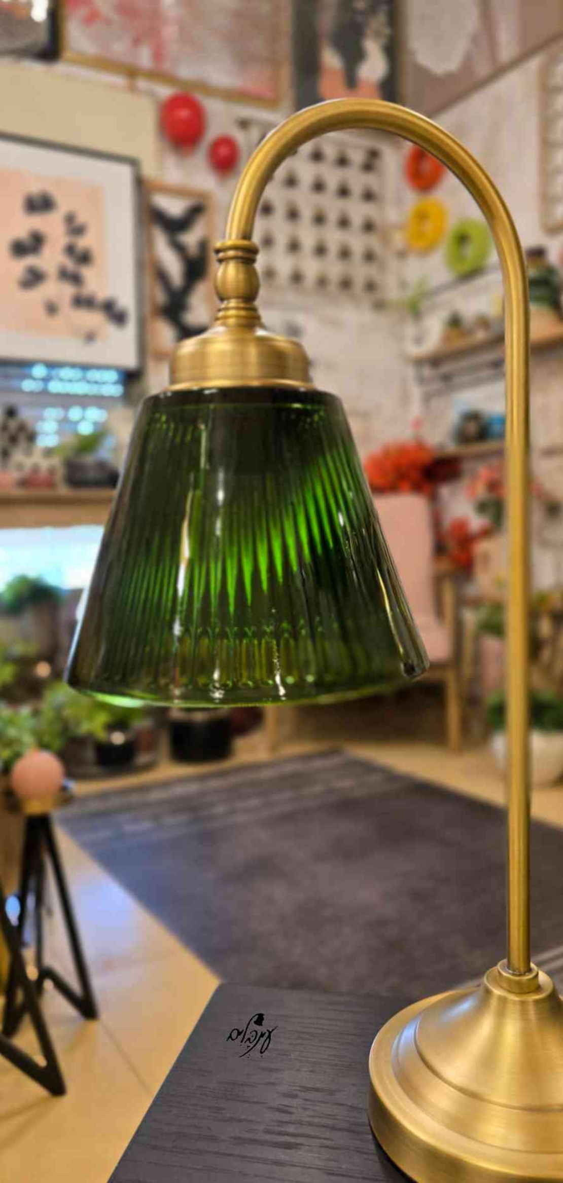 מנורת גולי זכוכית פסים ירוק