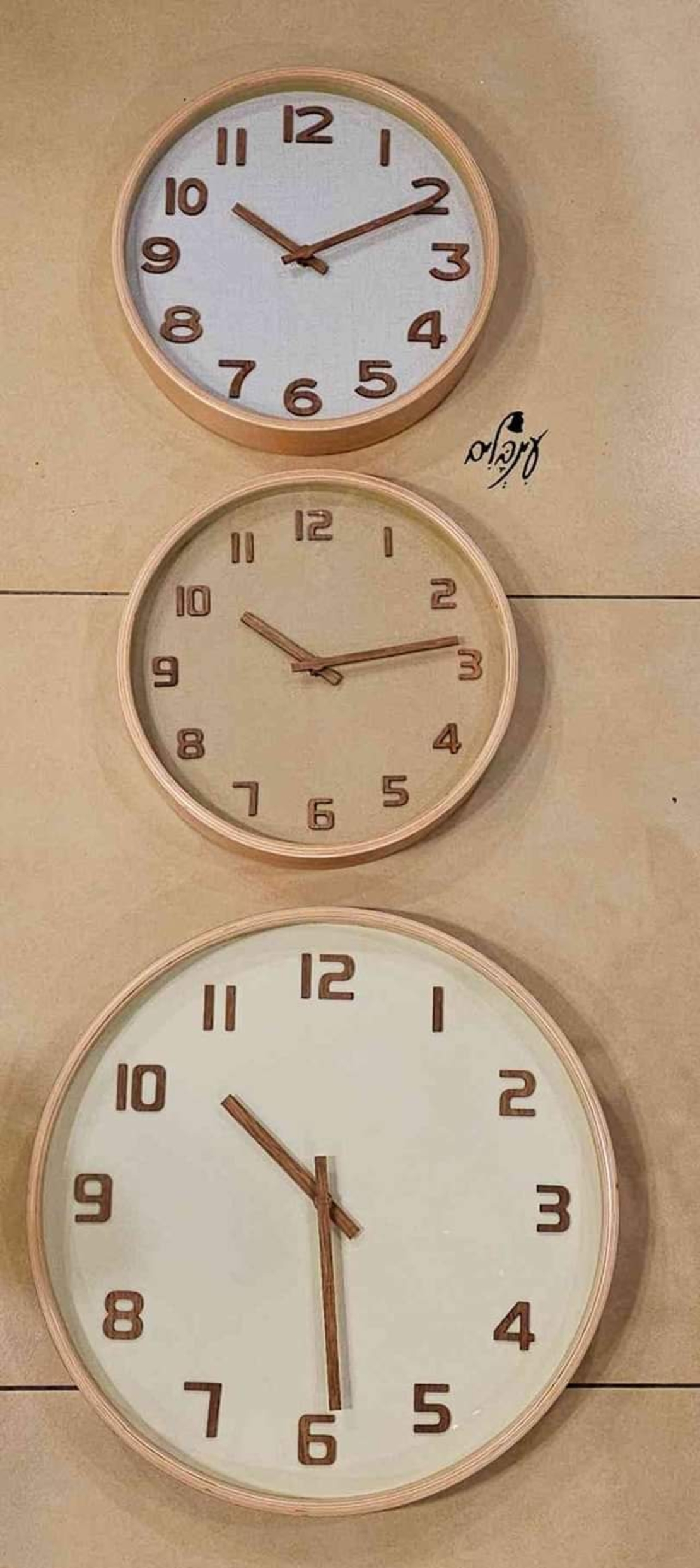 שעון מסגרת עץ דגם 1