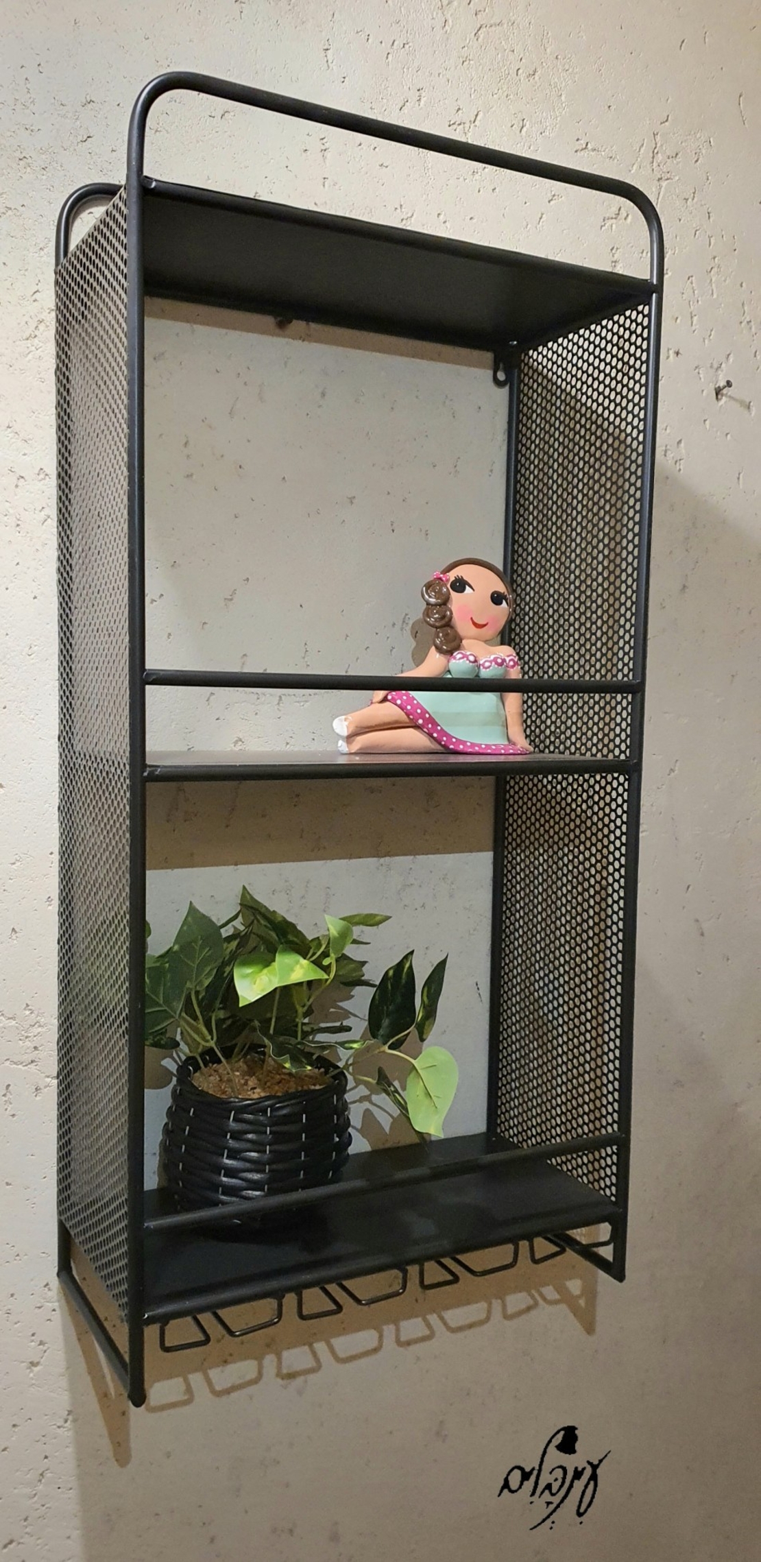 מדף ברזל רשת