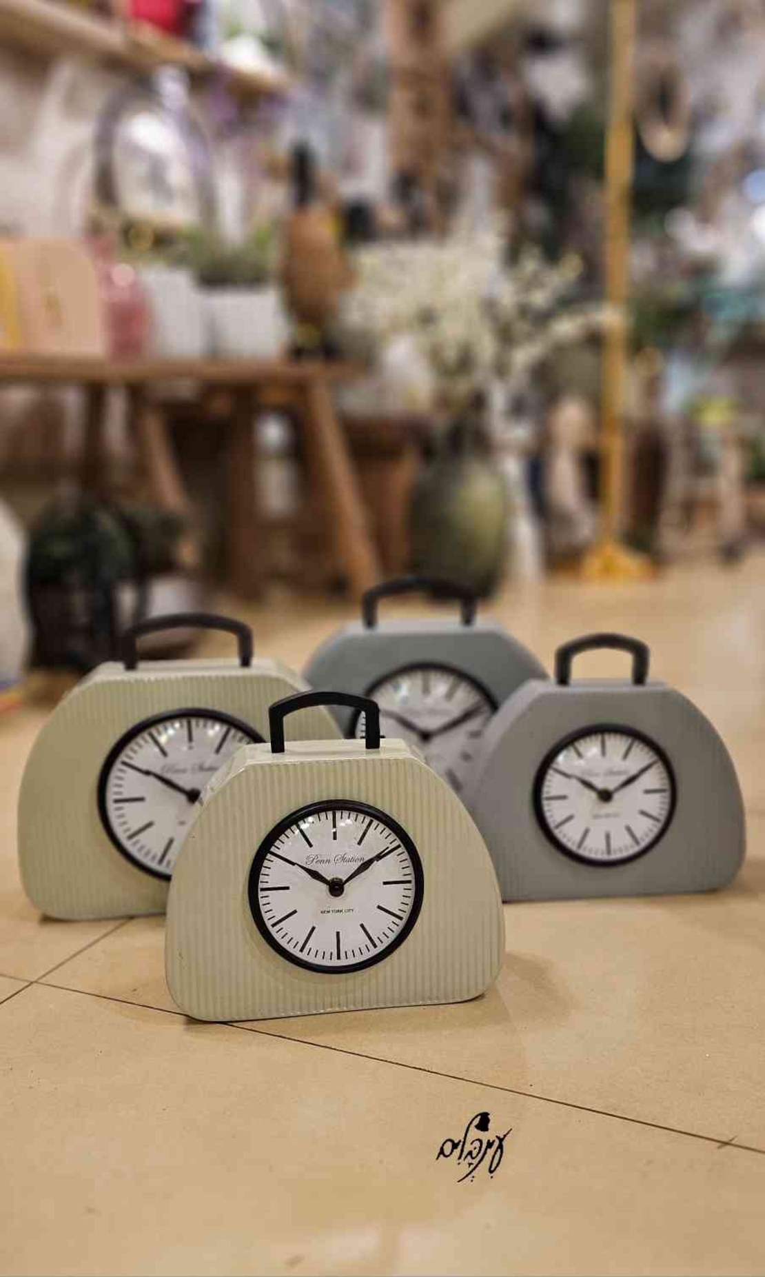 שעון שולחן דגם תיק מנטה