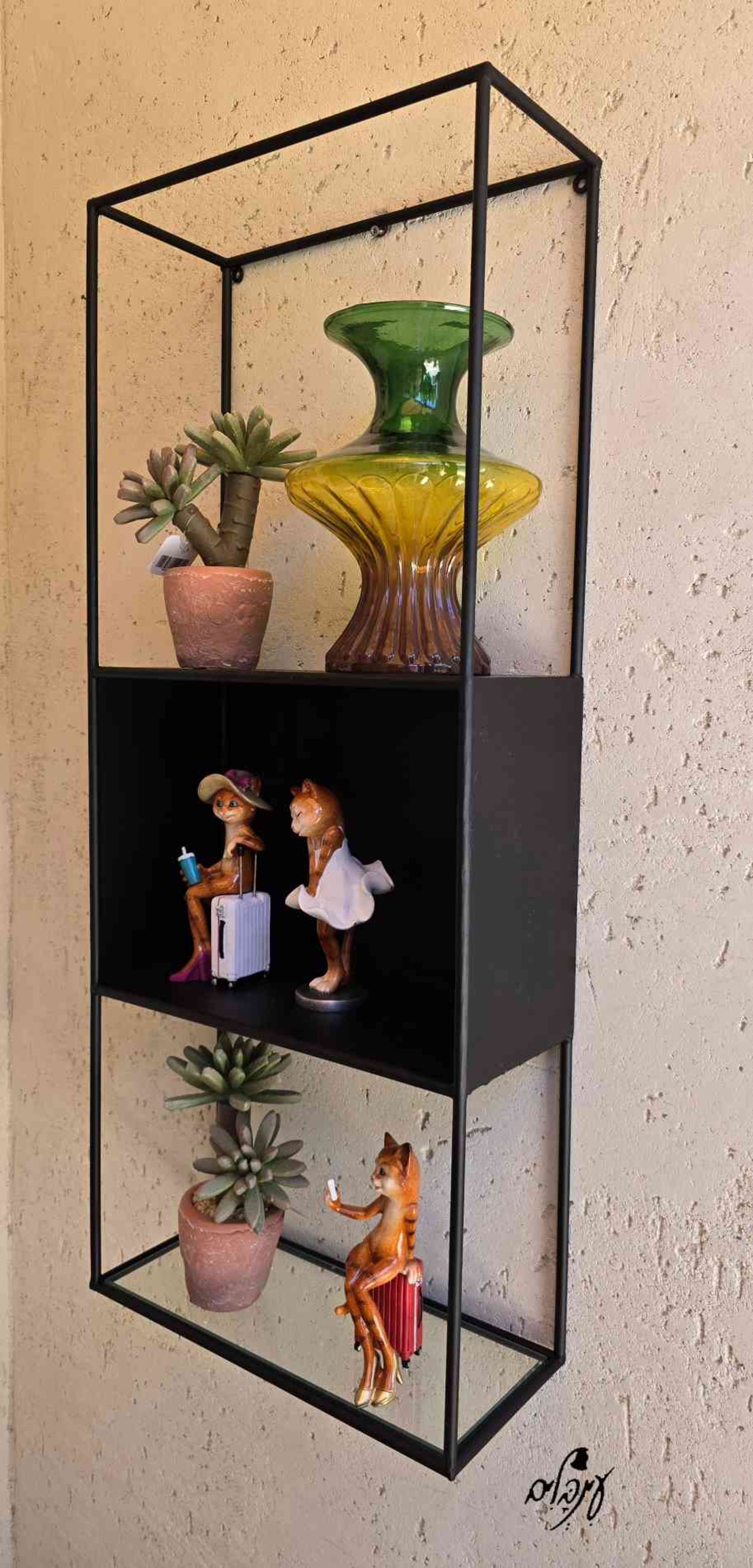 מדף ברזל תאים