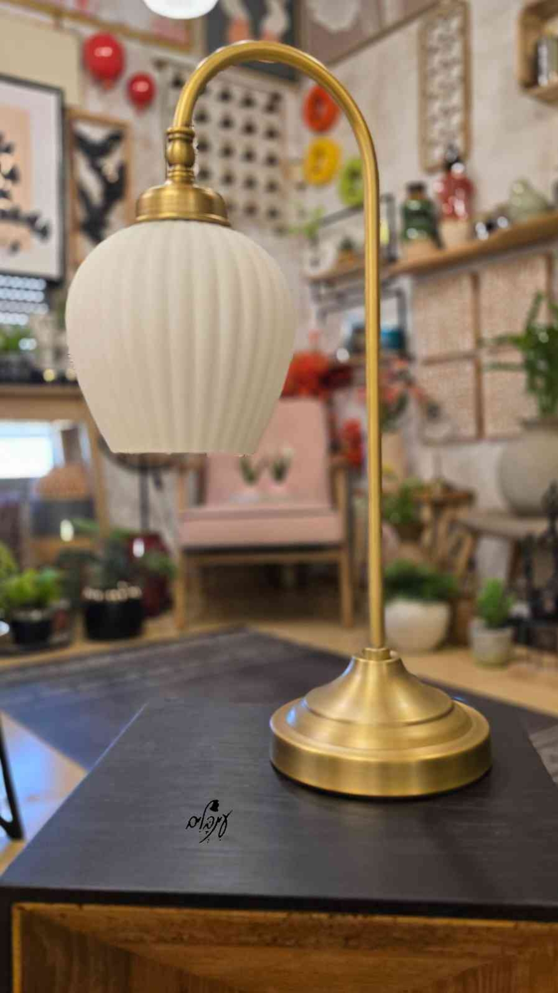 מנורת גולי זכוכית אגס לבן