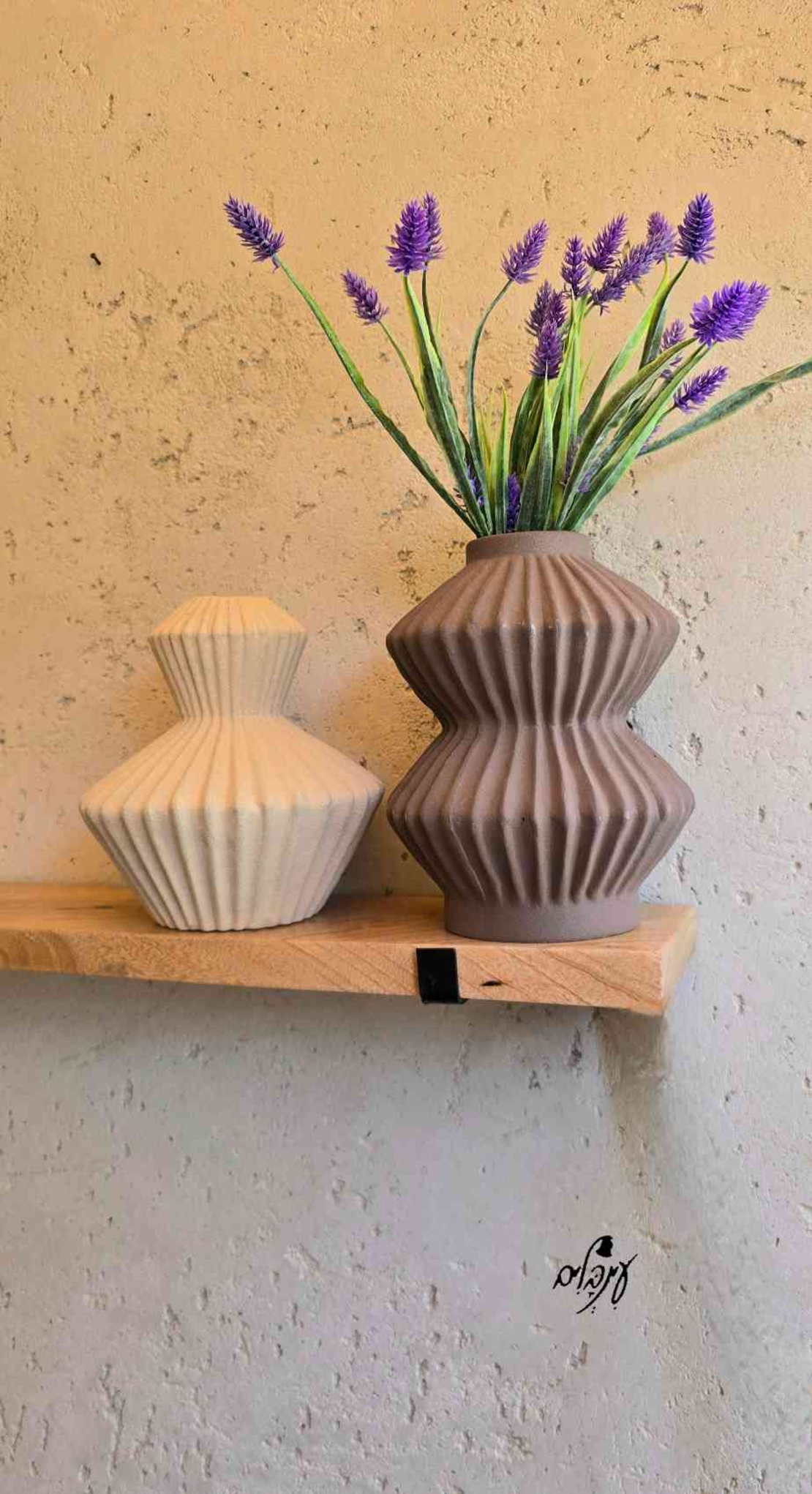 מדף נוני מעוצב