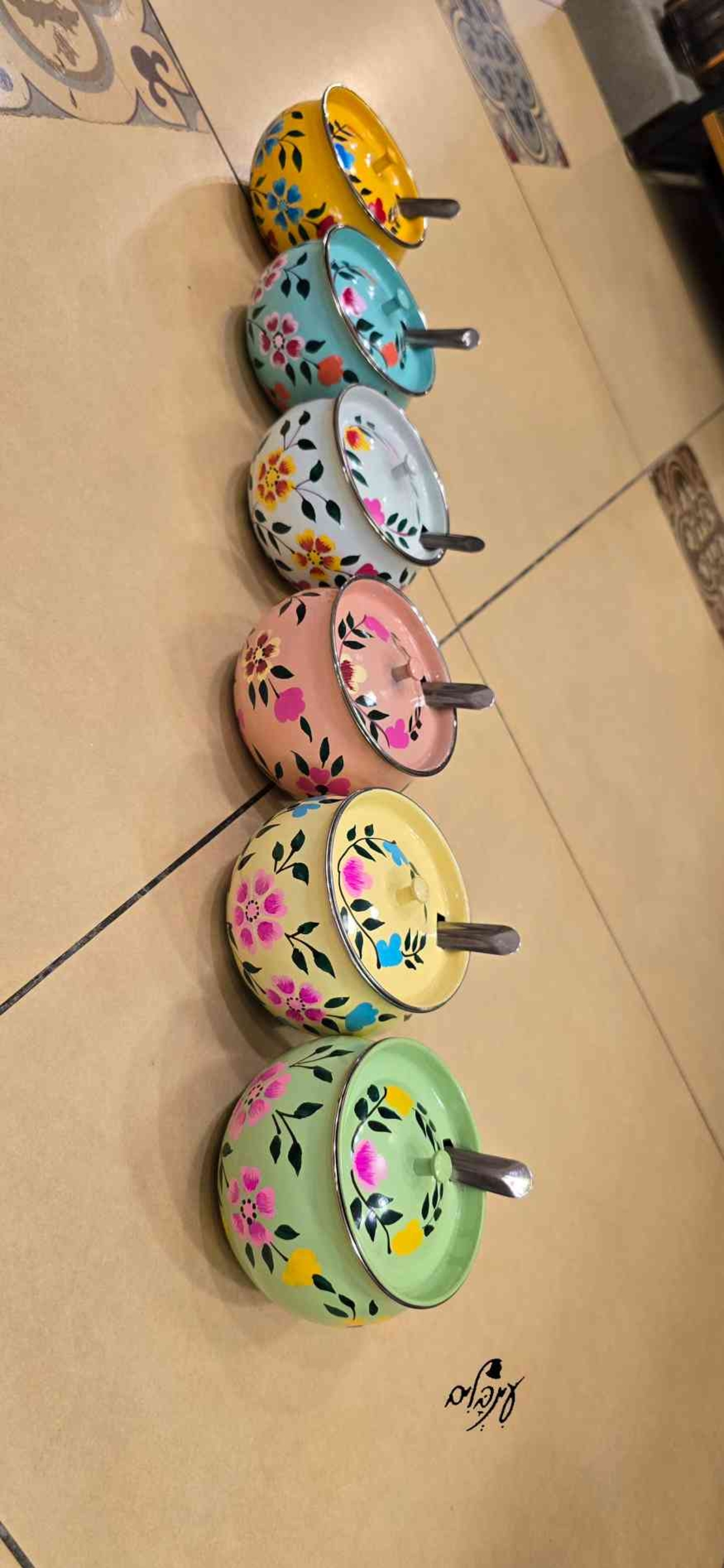 כלי נירוסטה מאוייר למלח/סוכר 1