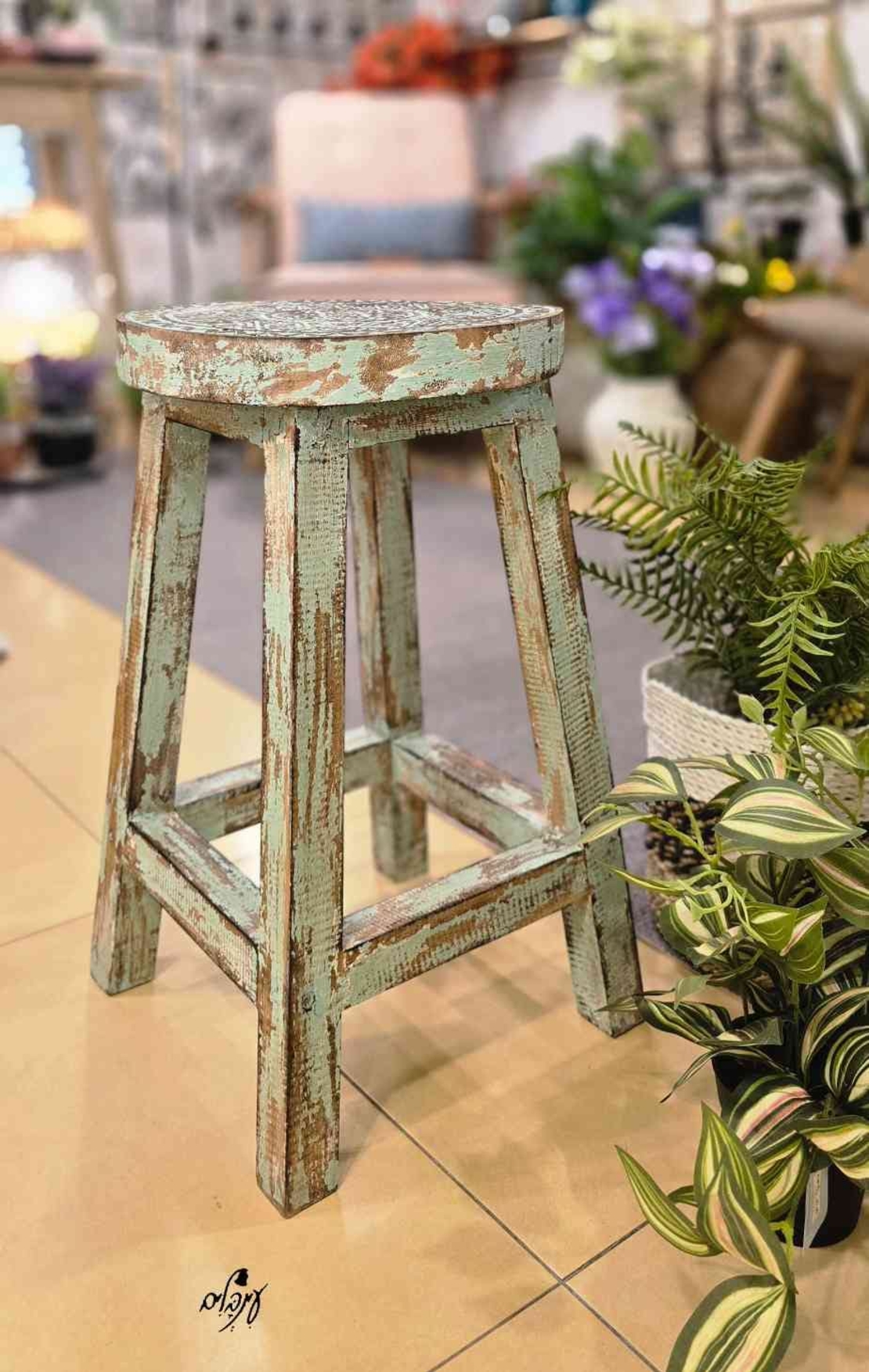 שרפרץ עץ ירוק חריטה