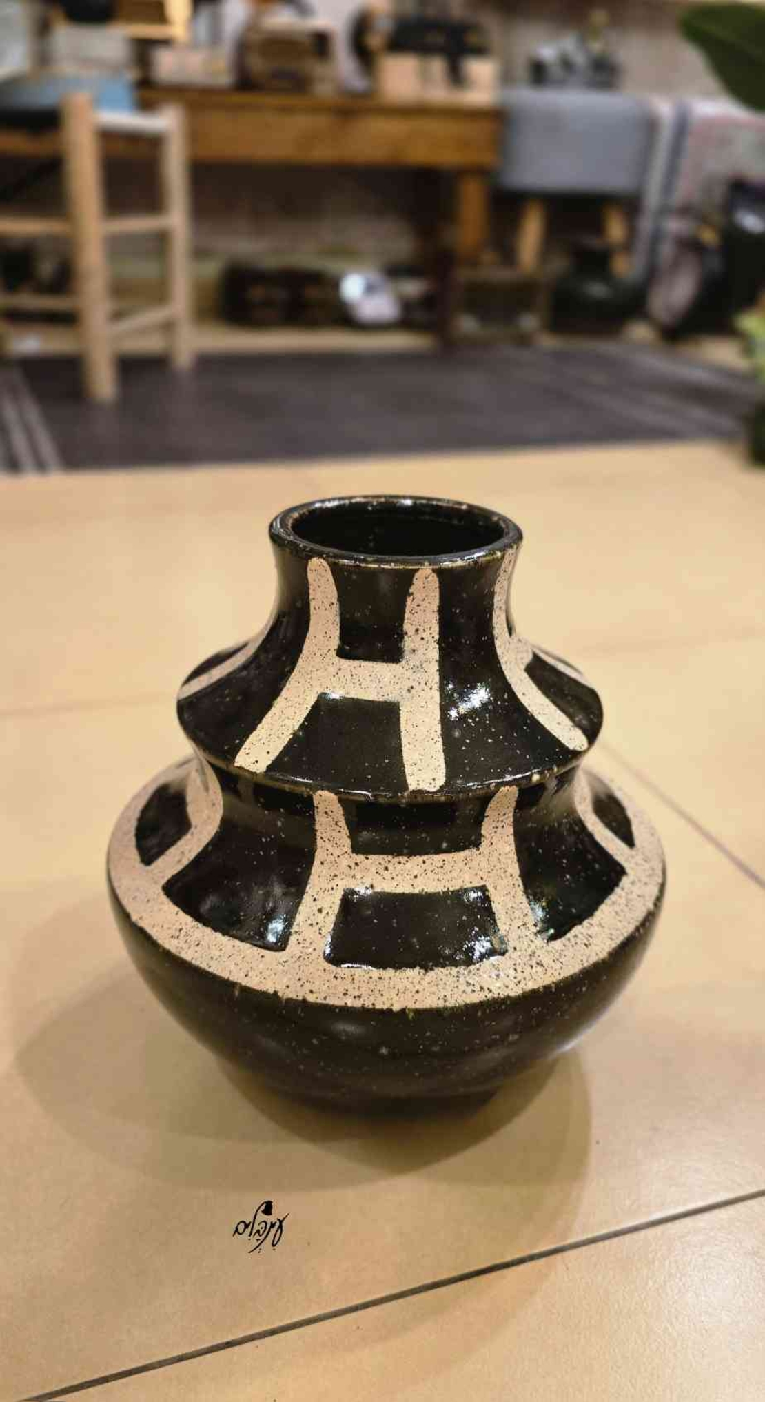 אגרטל קרמיקה מעוצב 2