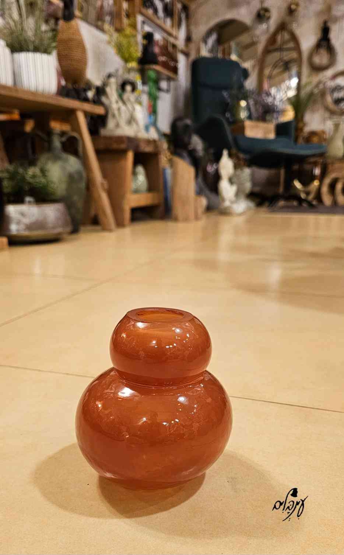 אגרטל זכוכית חום קטן