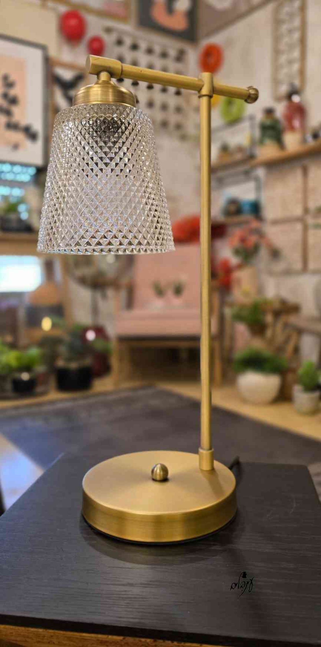 מנורת שירי זכוכית גלי