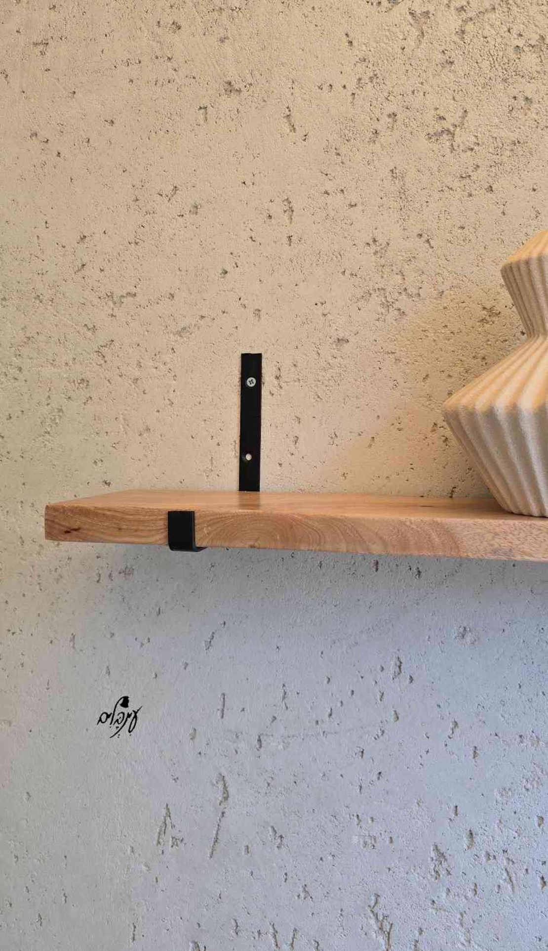 מדף נוני מעוצב