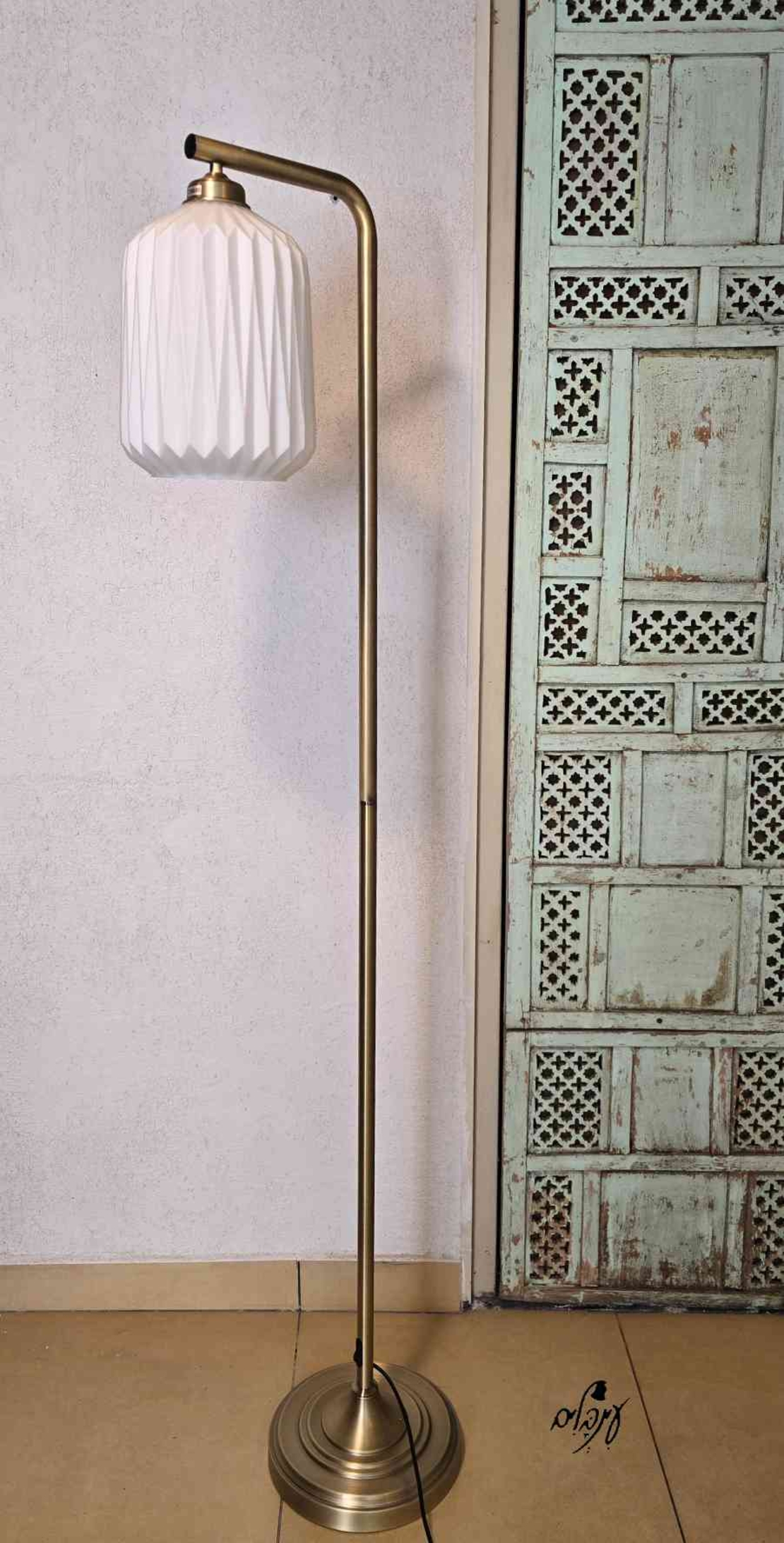 מנורת פלס פליסה לבנה דגם 3