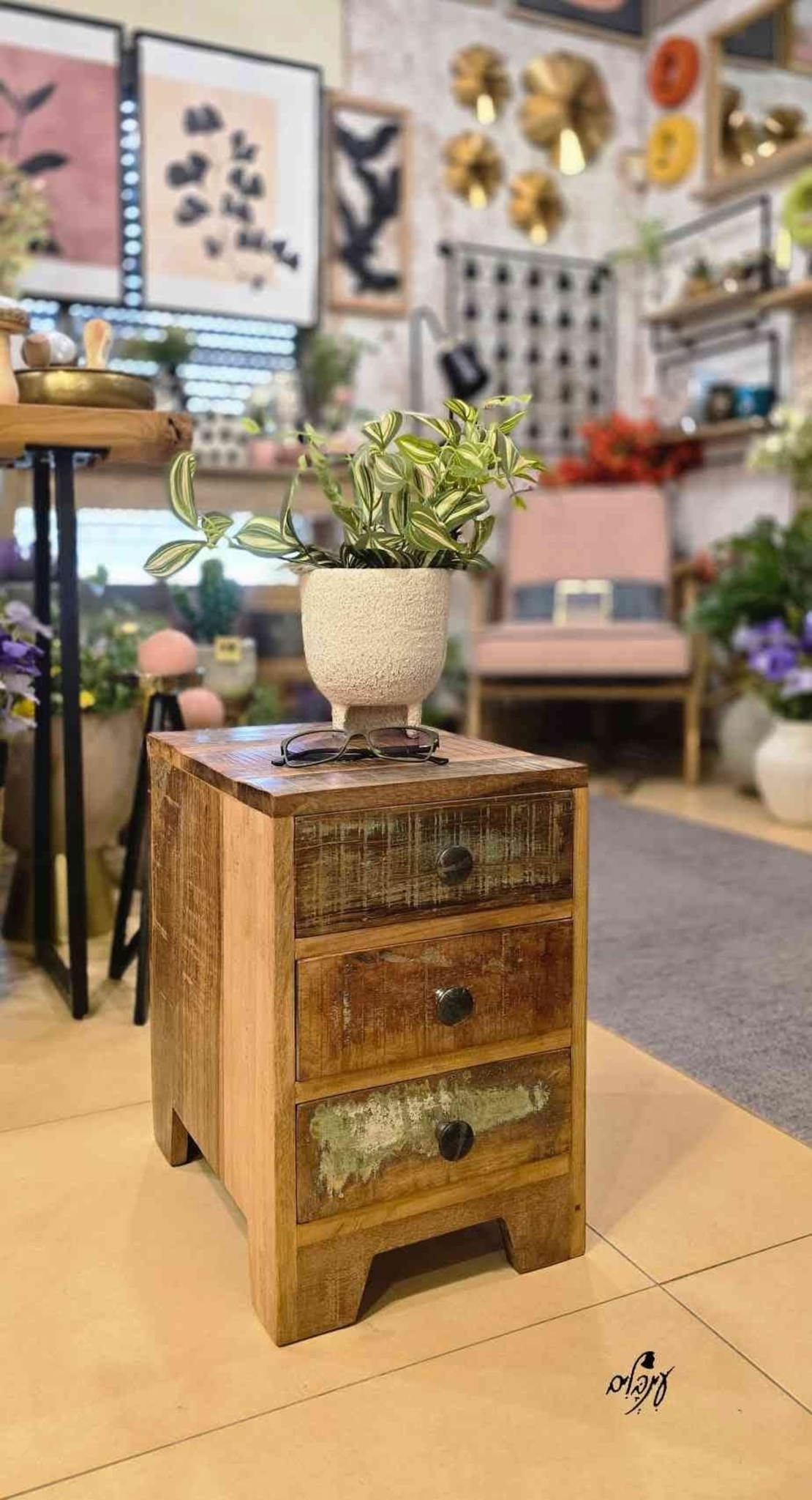 ארונית מגירות