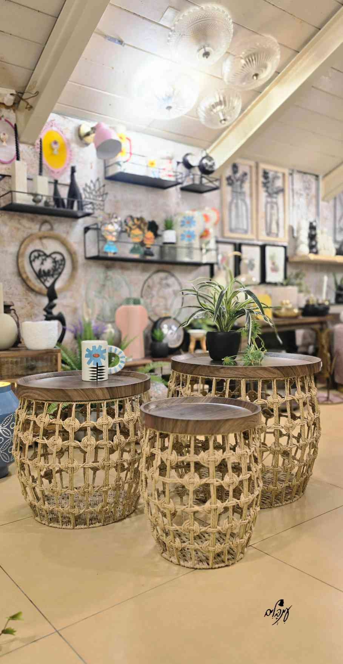 סט שולחנות סלסילה