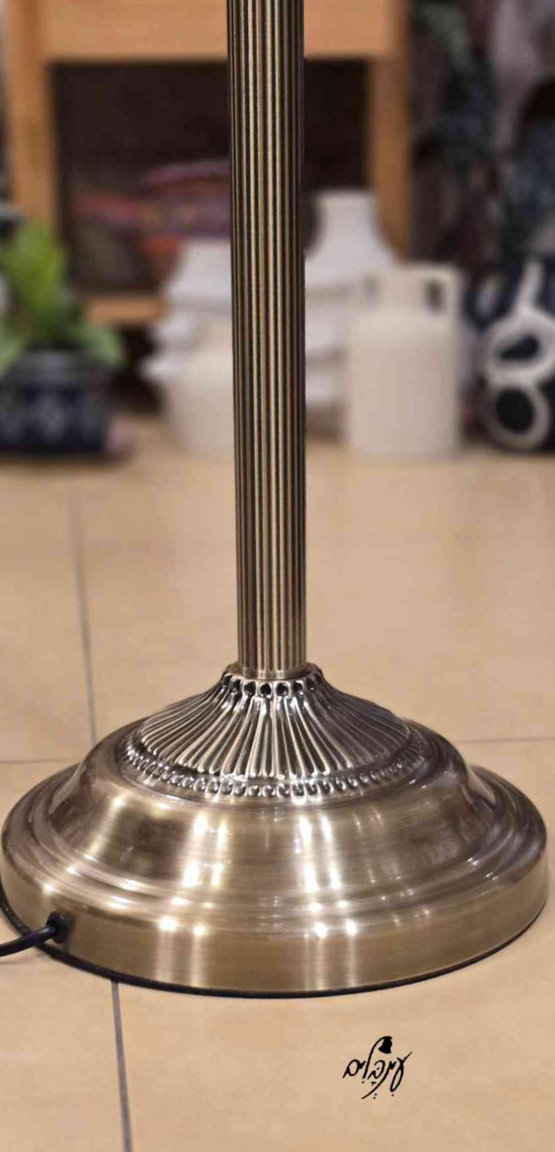 מנורת רגל דגם ריקי