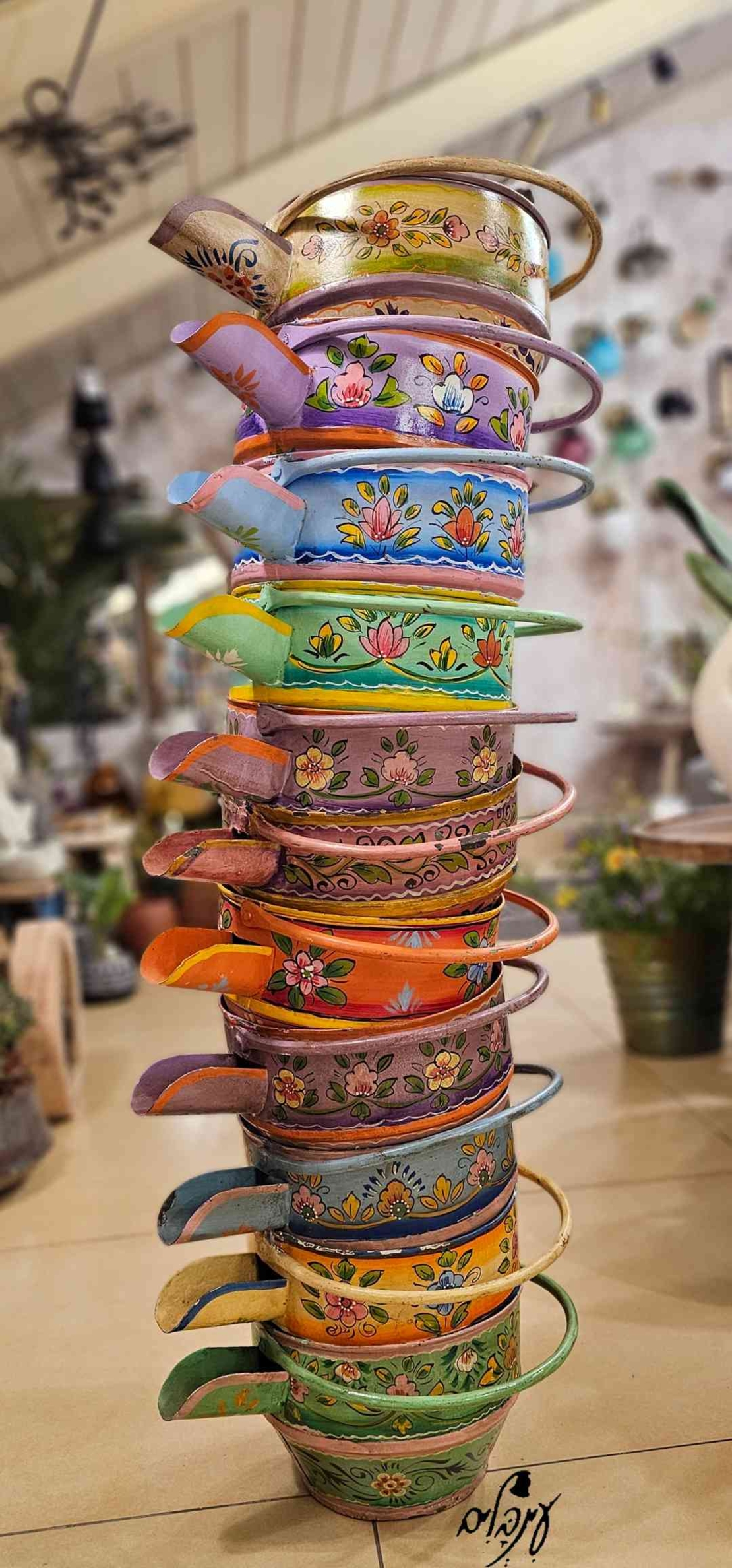 משפך דקורטיבי מאוייר