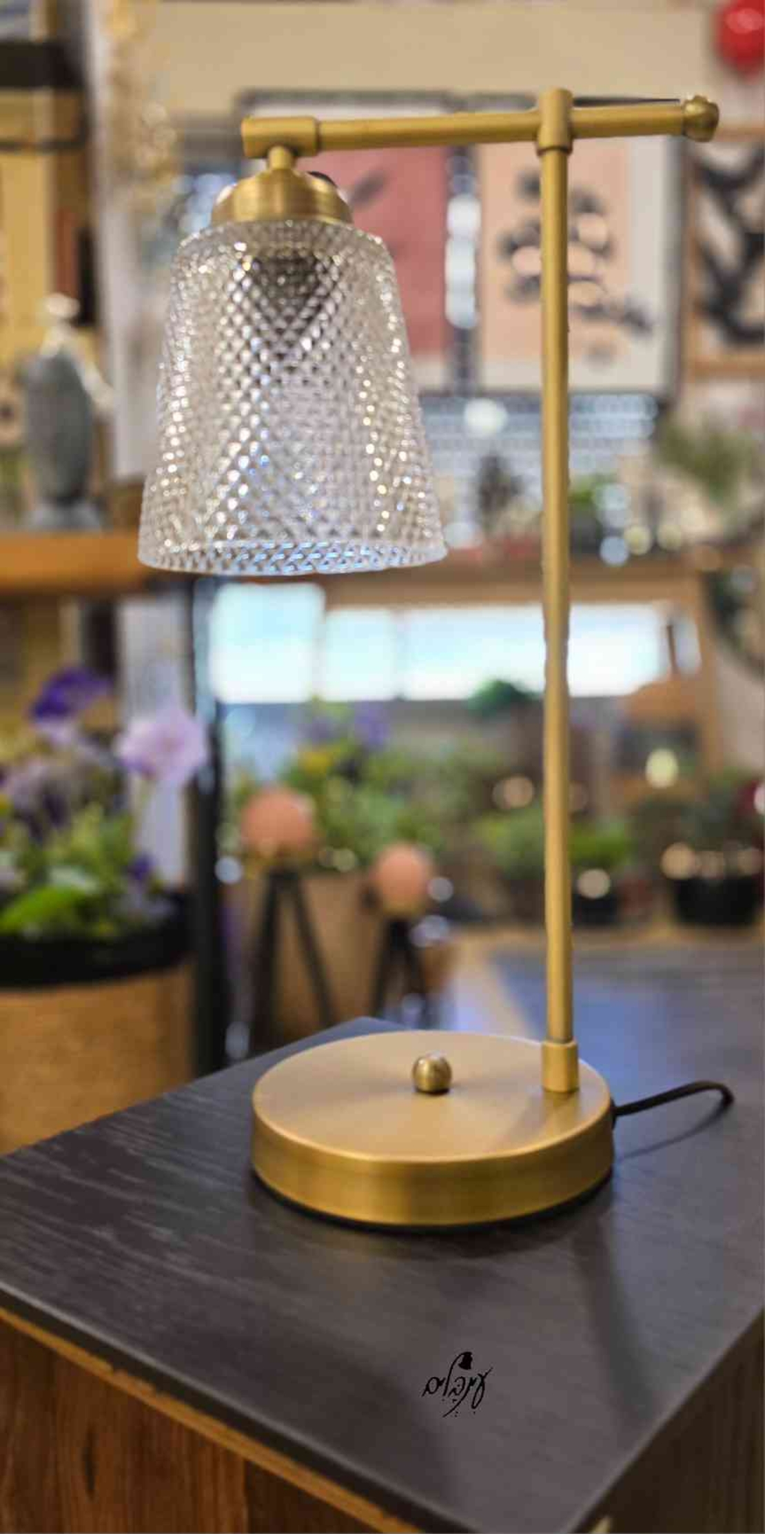 מנורת שירי זכוכית גלי