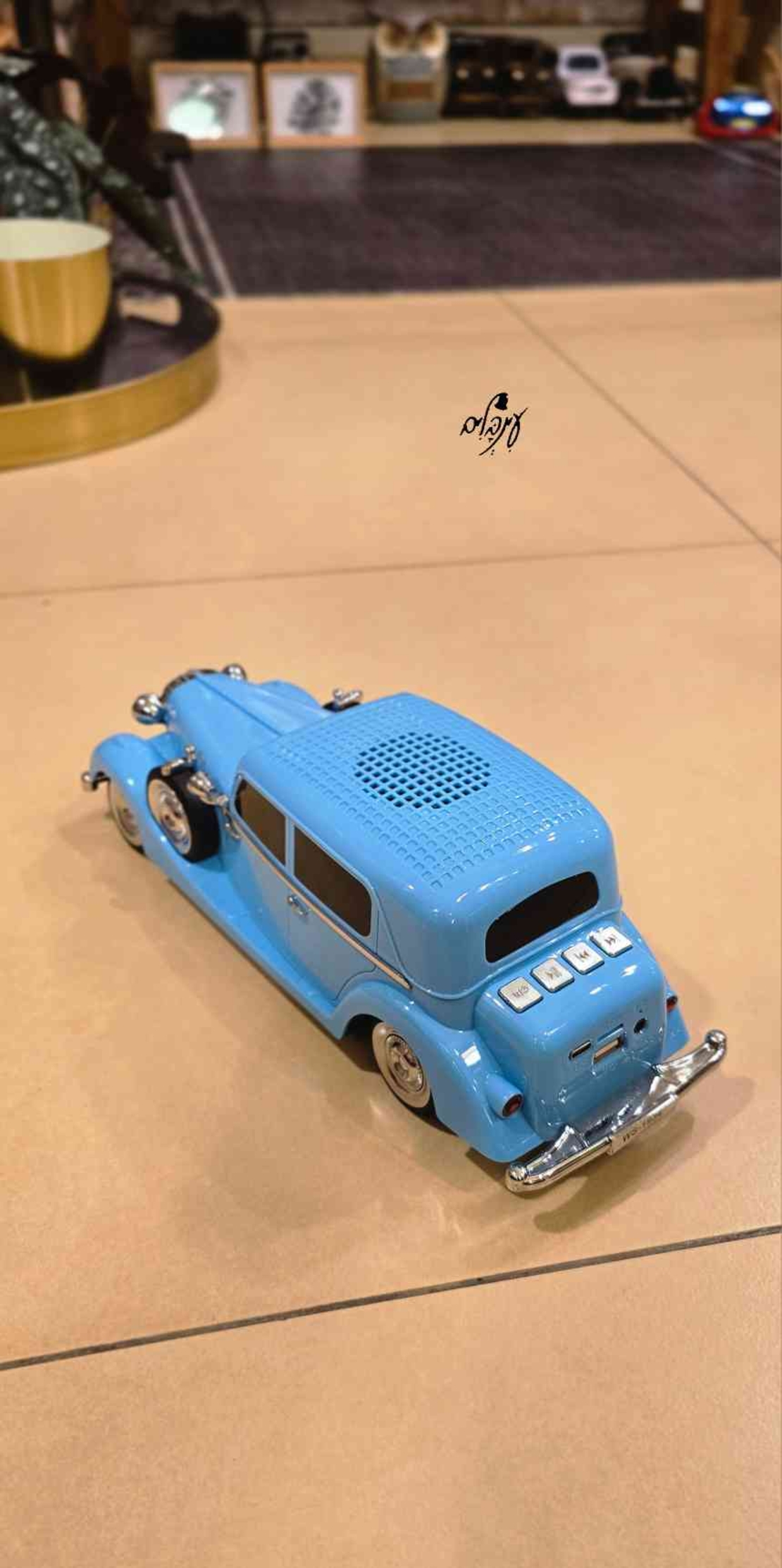 רמקול בלוטוס מכונית אספנות תכלת