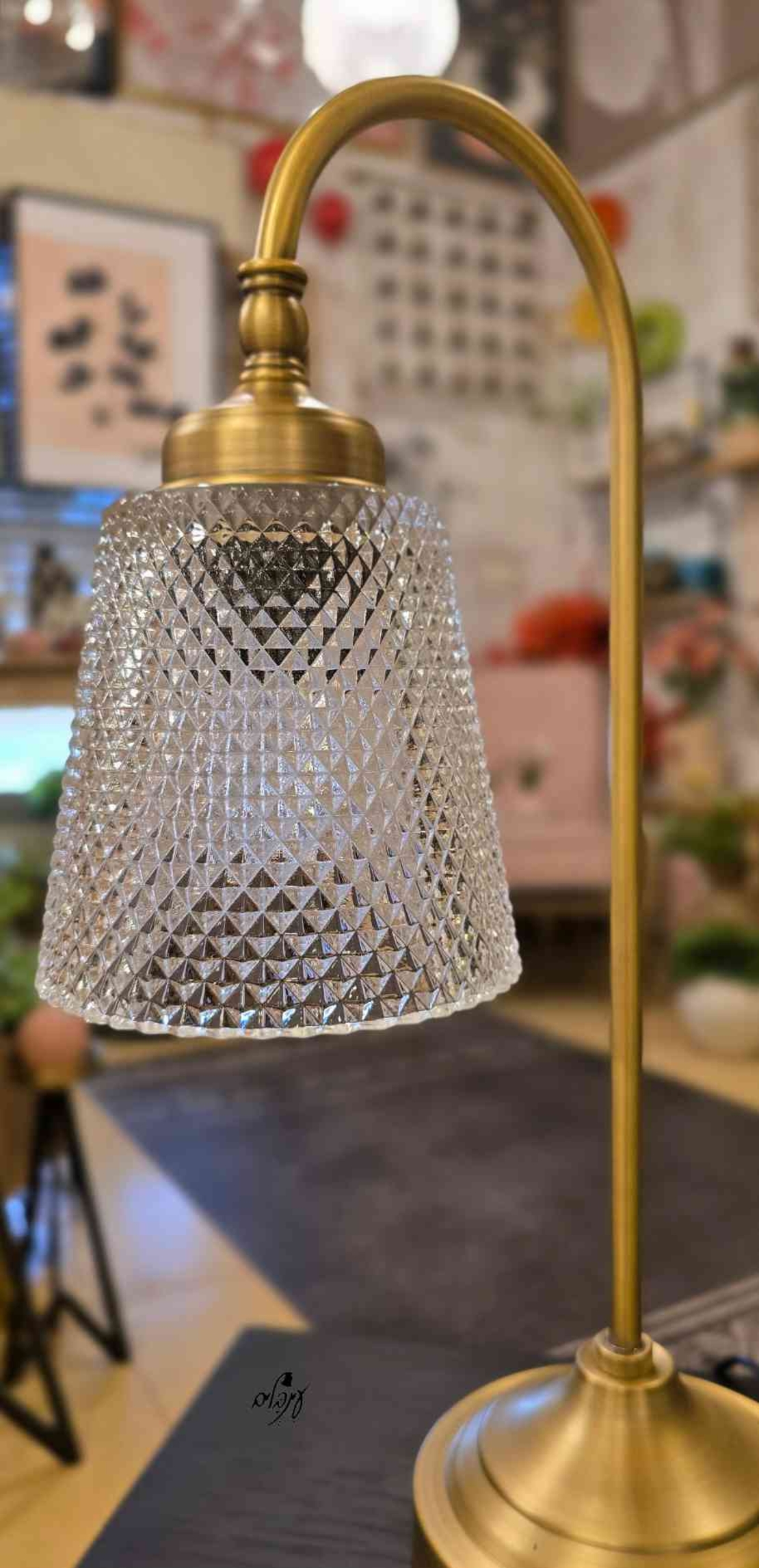 מנורת גולי זכוכית גלי