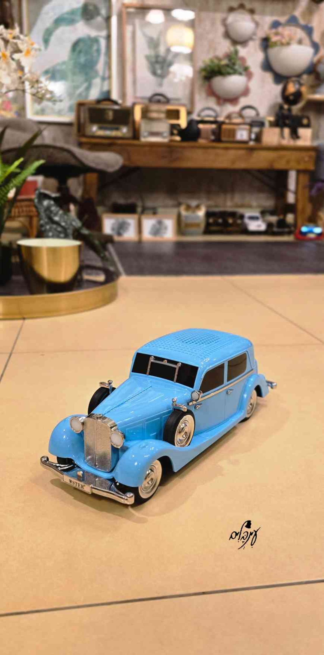 רמקול בלוטוס מכונית אספנות תכלת