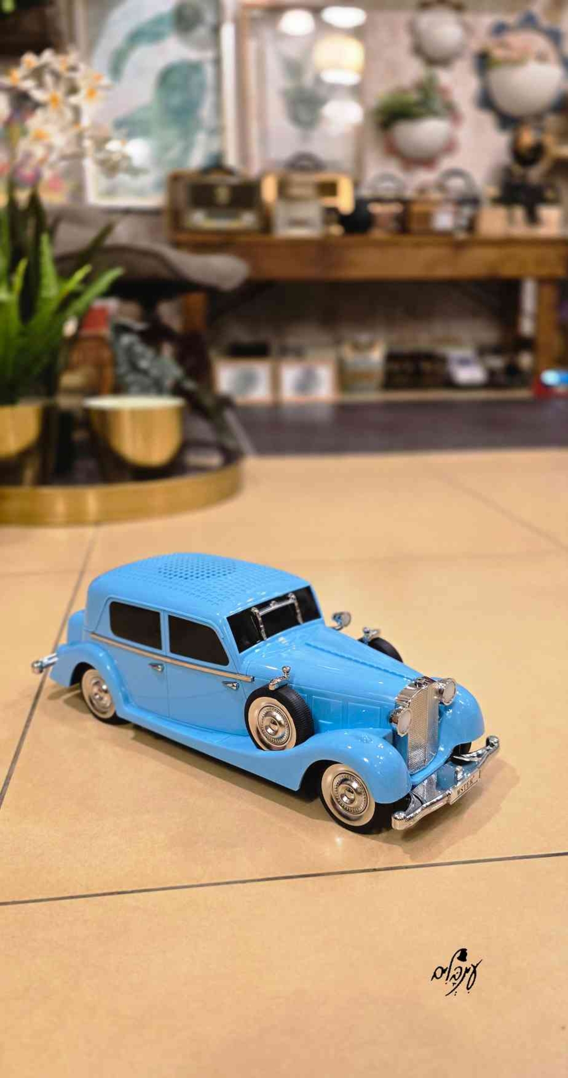 רמקול בלוטוס מכונית אספנות תכלת