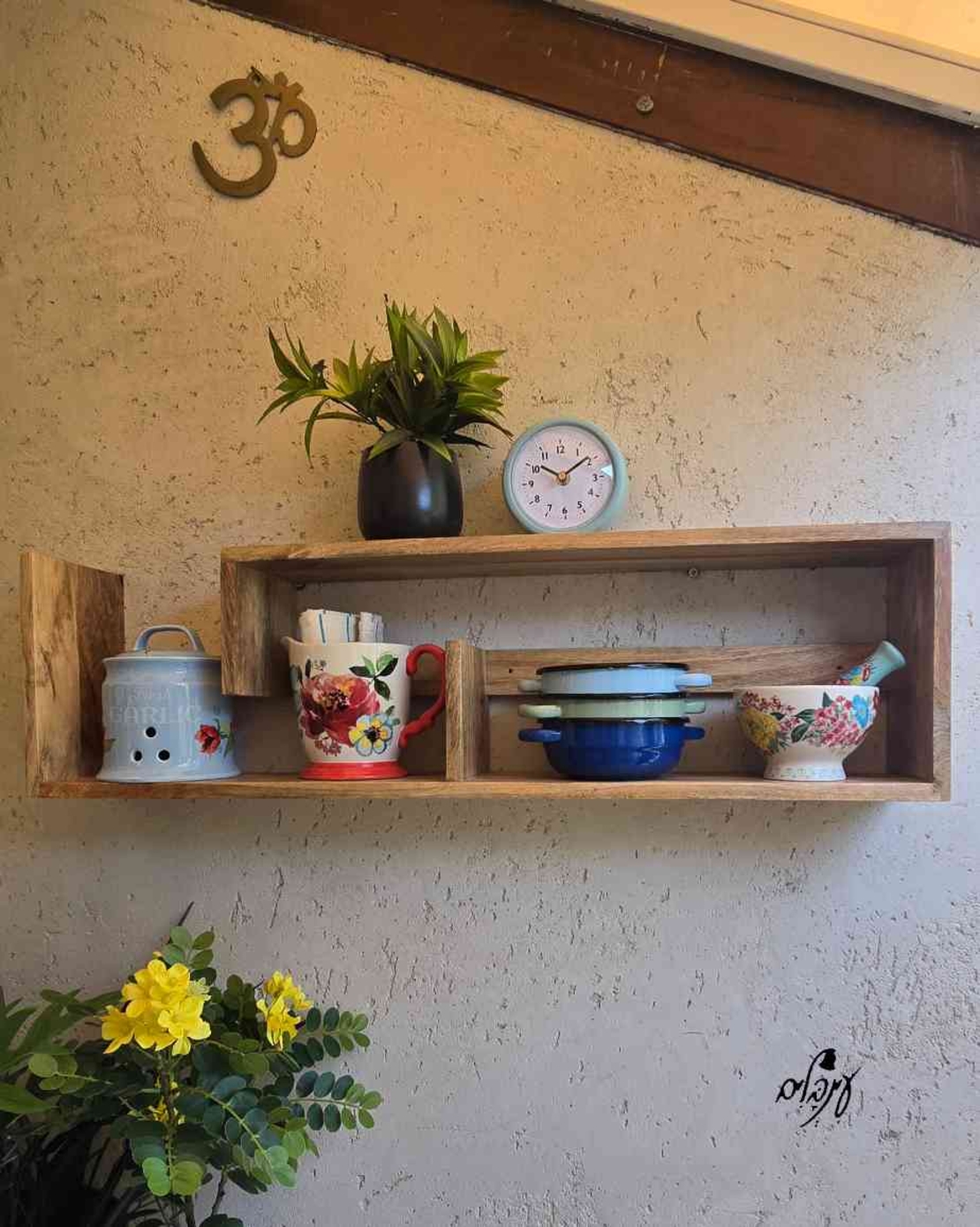 מדף מחולק מעוצב דו כיווני