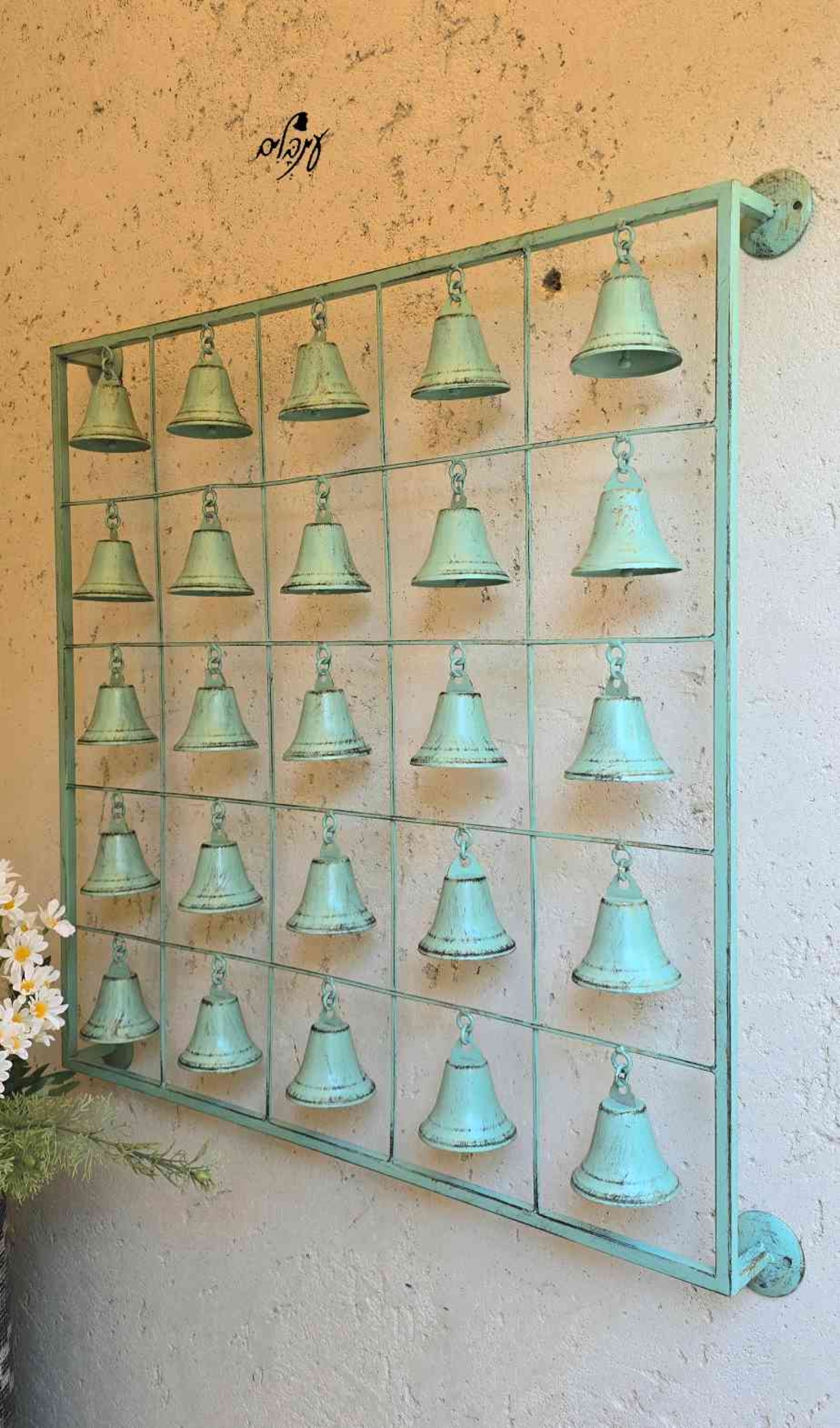 תמונת פעמונים ירקרקה מרובעת