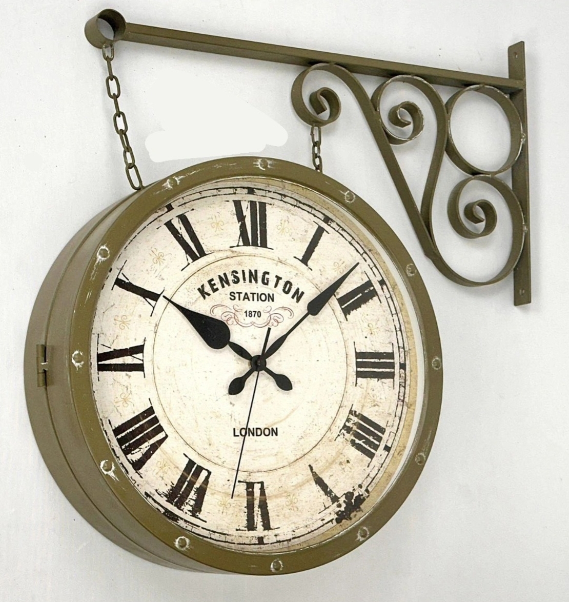 שעון רכבת גדול