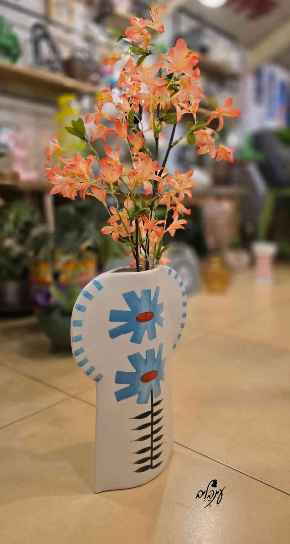 אגרטל פרחוני דגם 3
