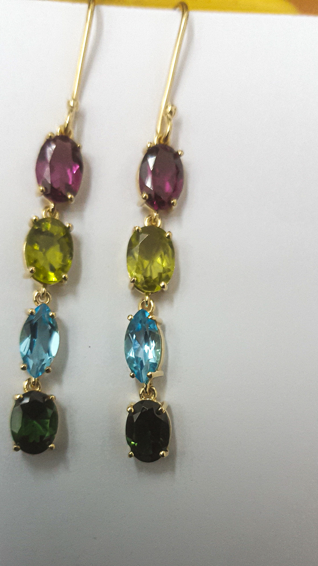 Gem Earrings model EAR12