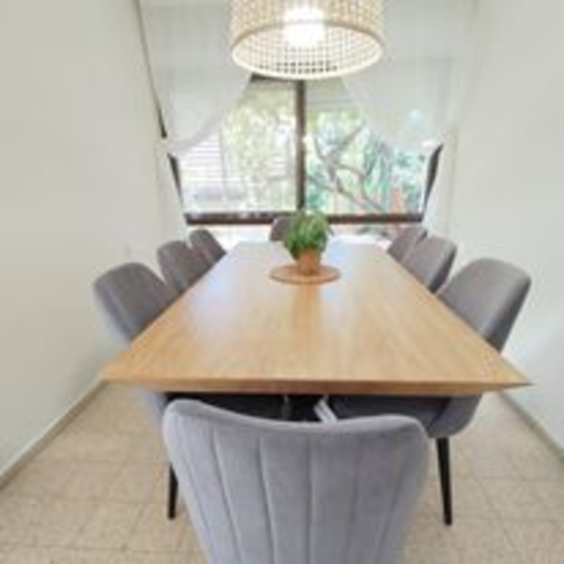 שולחן דגם 