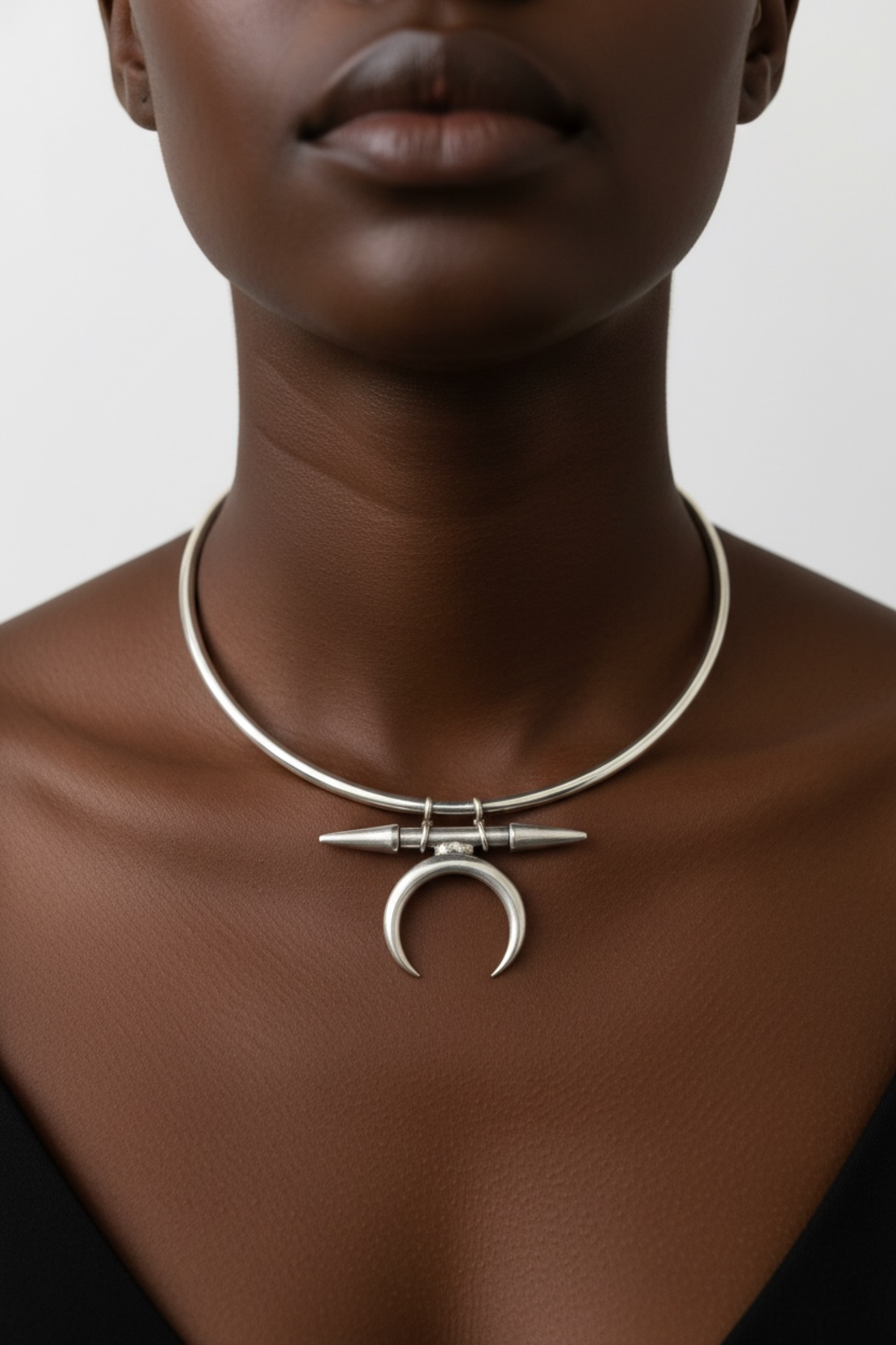 La Luna choker