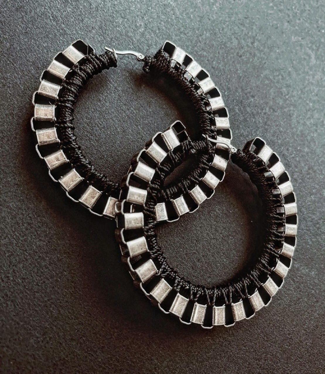 Dark Cleo earrings