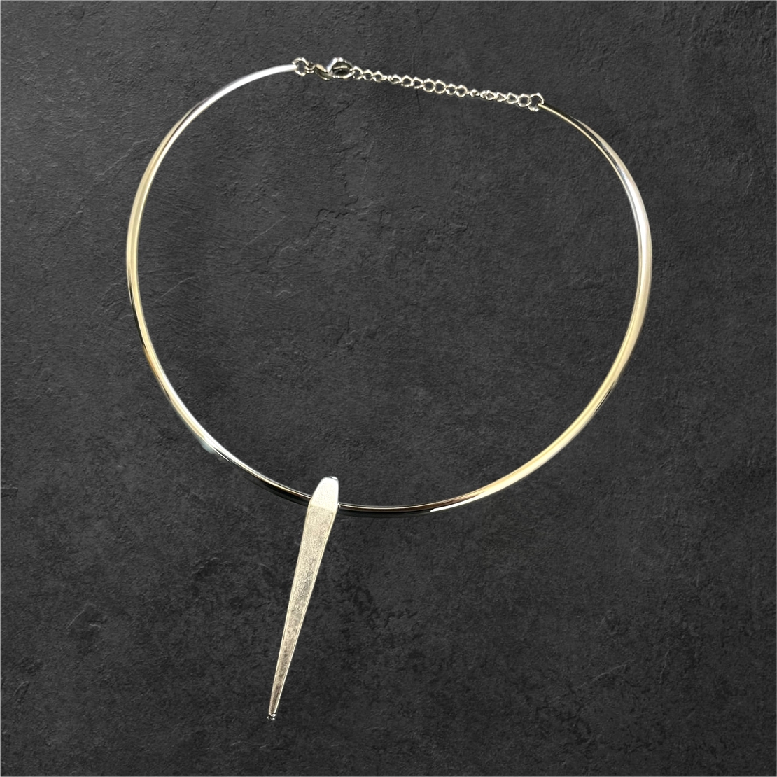SPIKE choker SALE