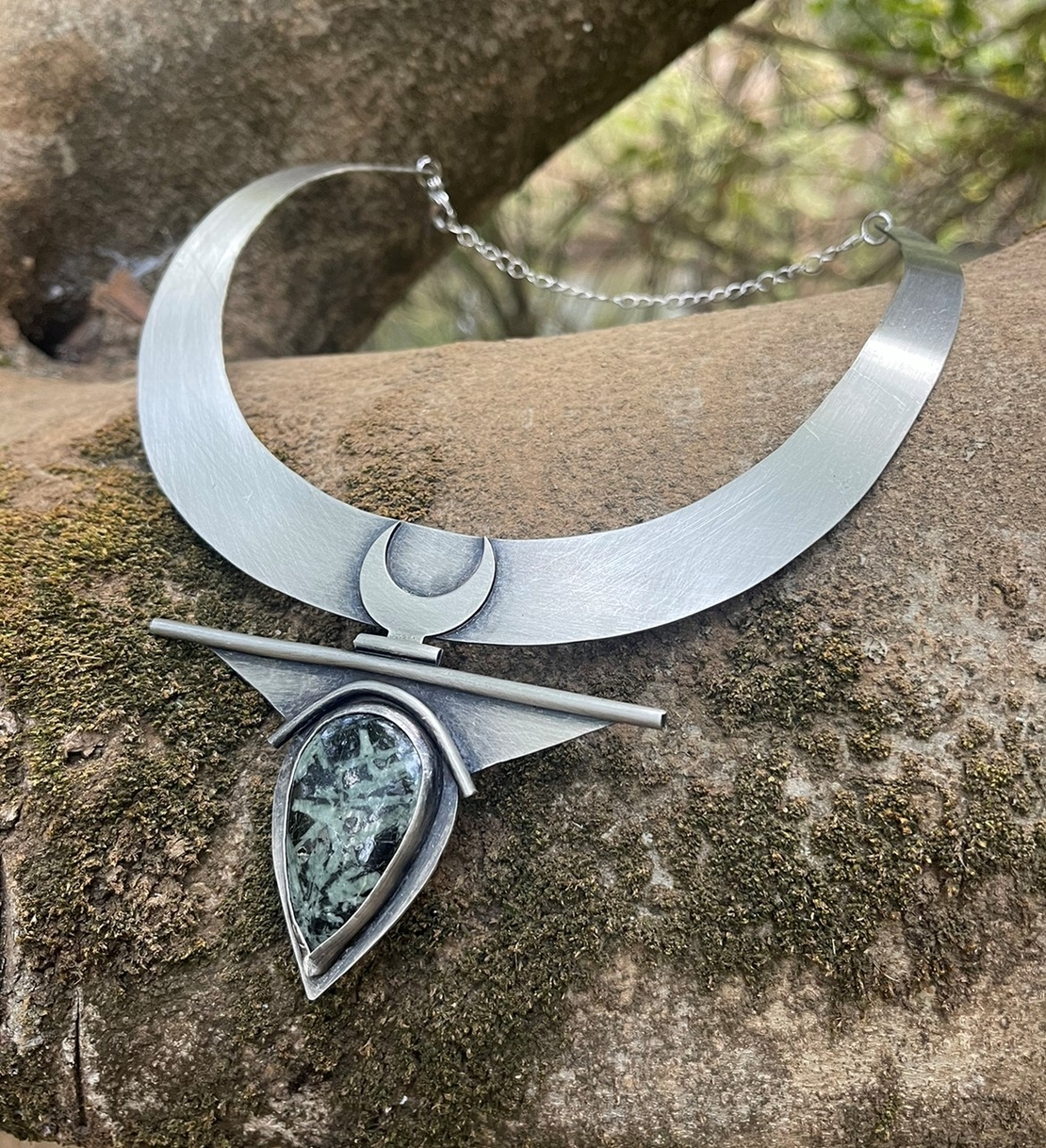 Tornado choker
