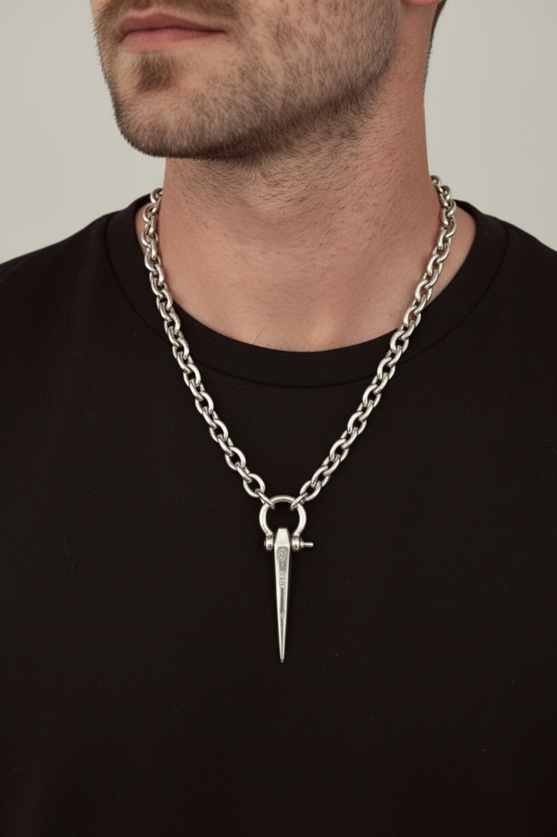 Blade necklace