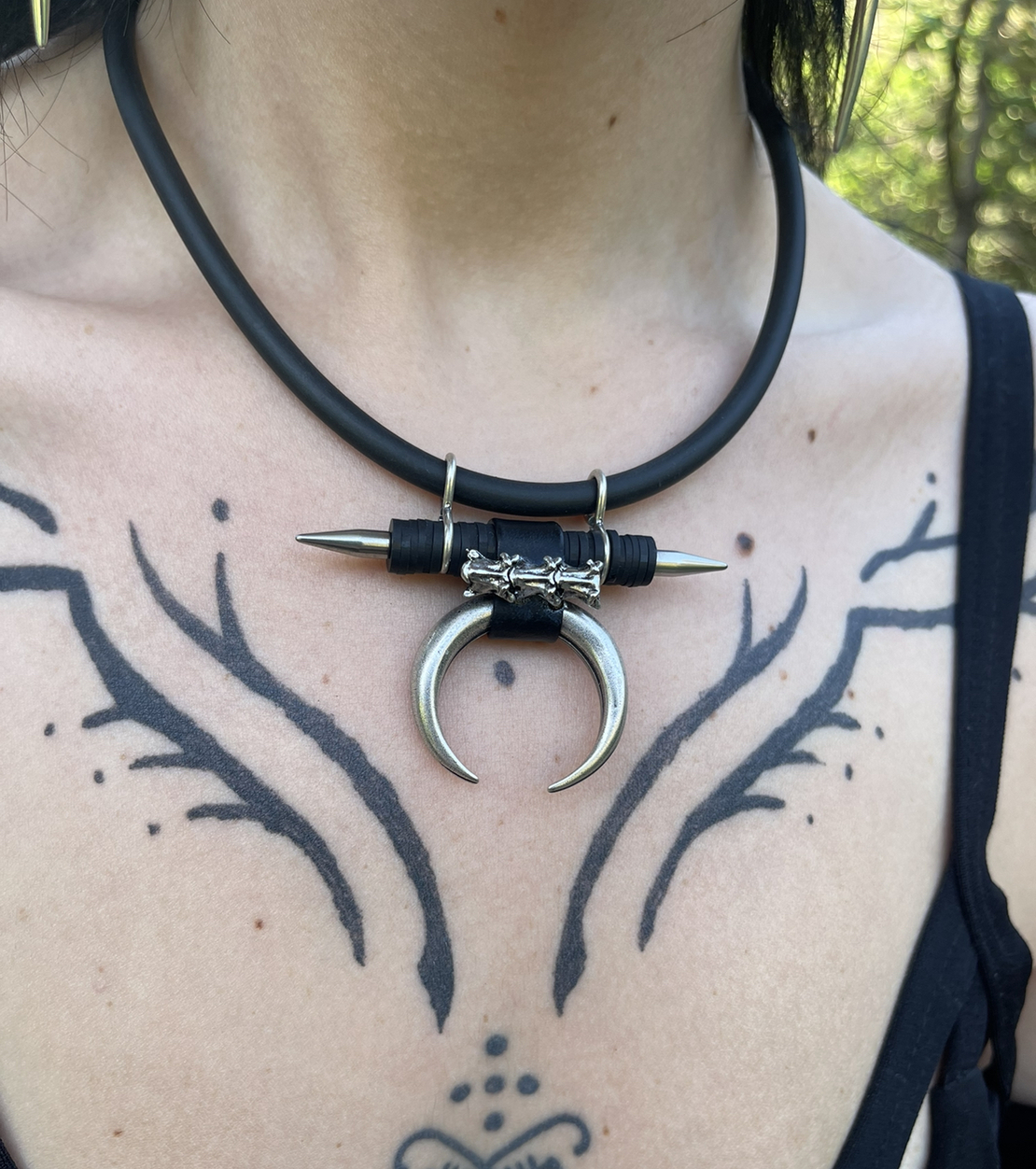 Dark luna choker - black cilicone