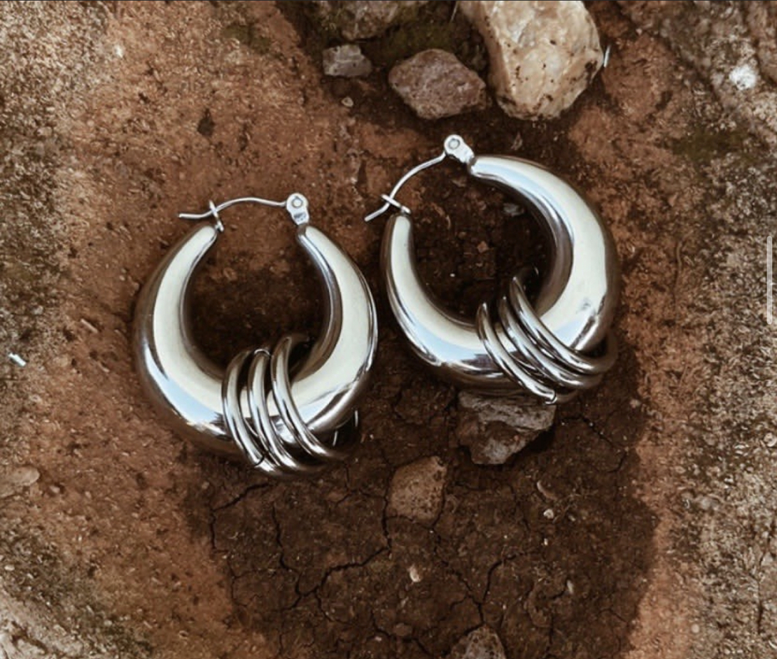 Chunky earrings