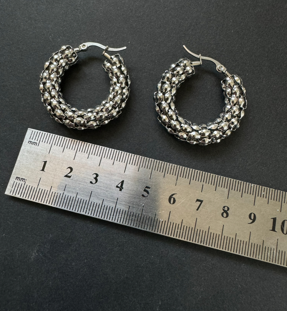 Chunky earrings L