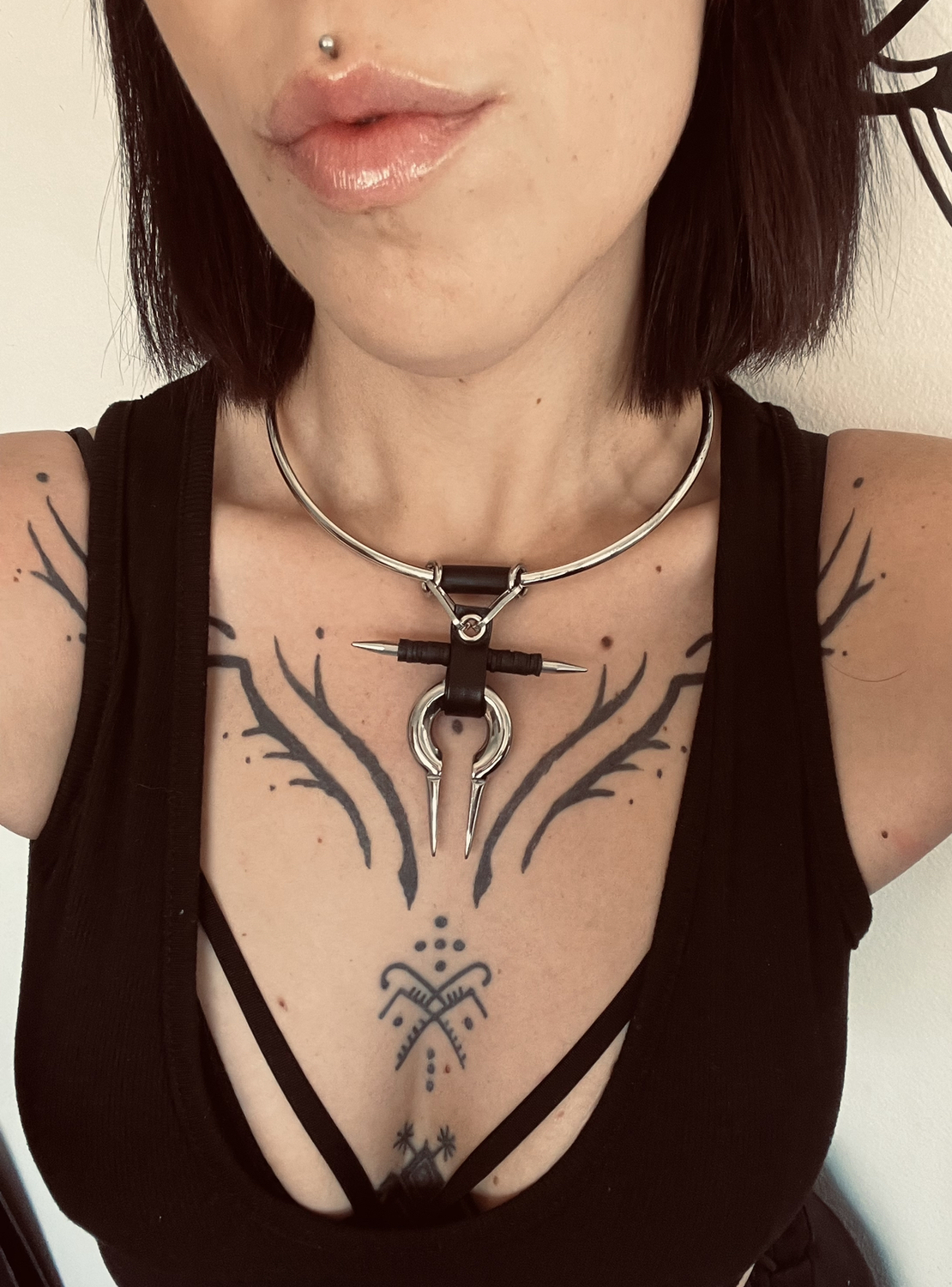 Dracula choker