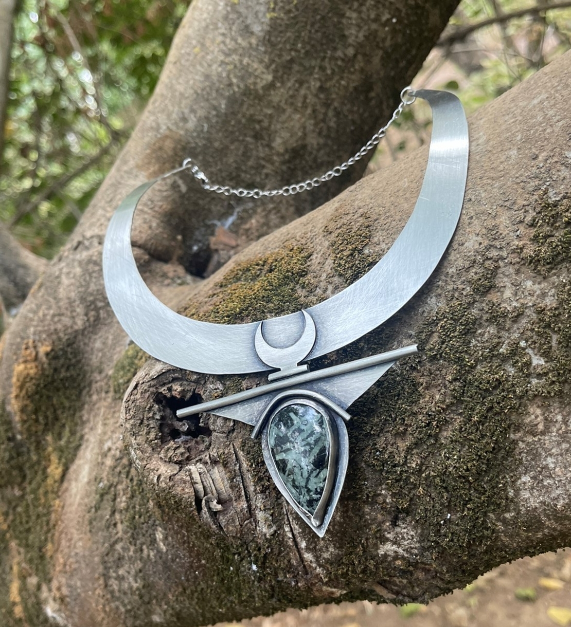 Tornado choker