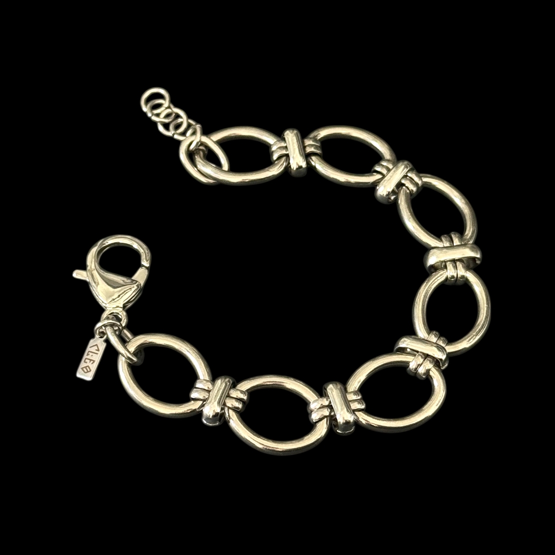 Victoria bracelet