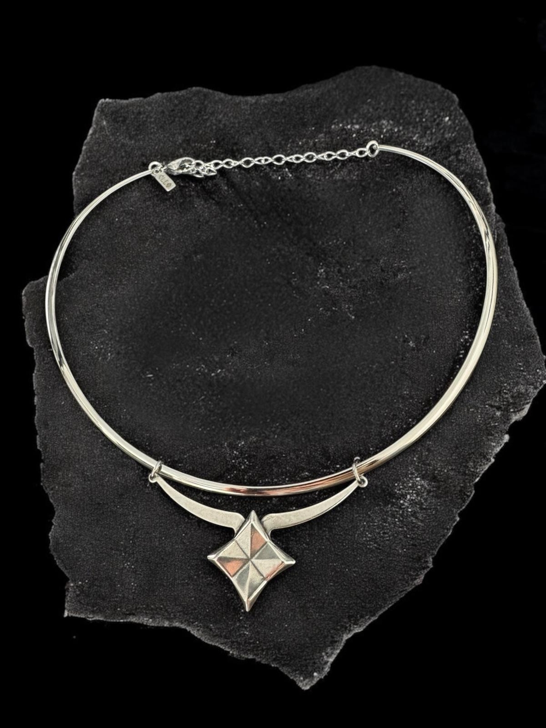 Polaris choker
