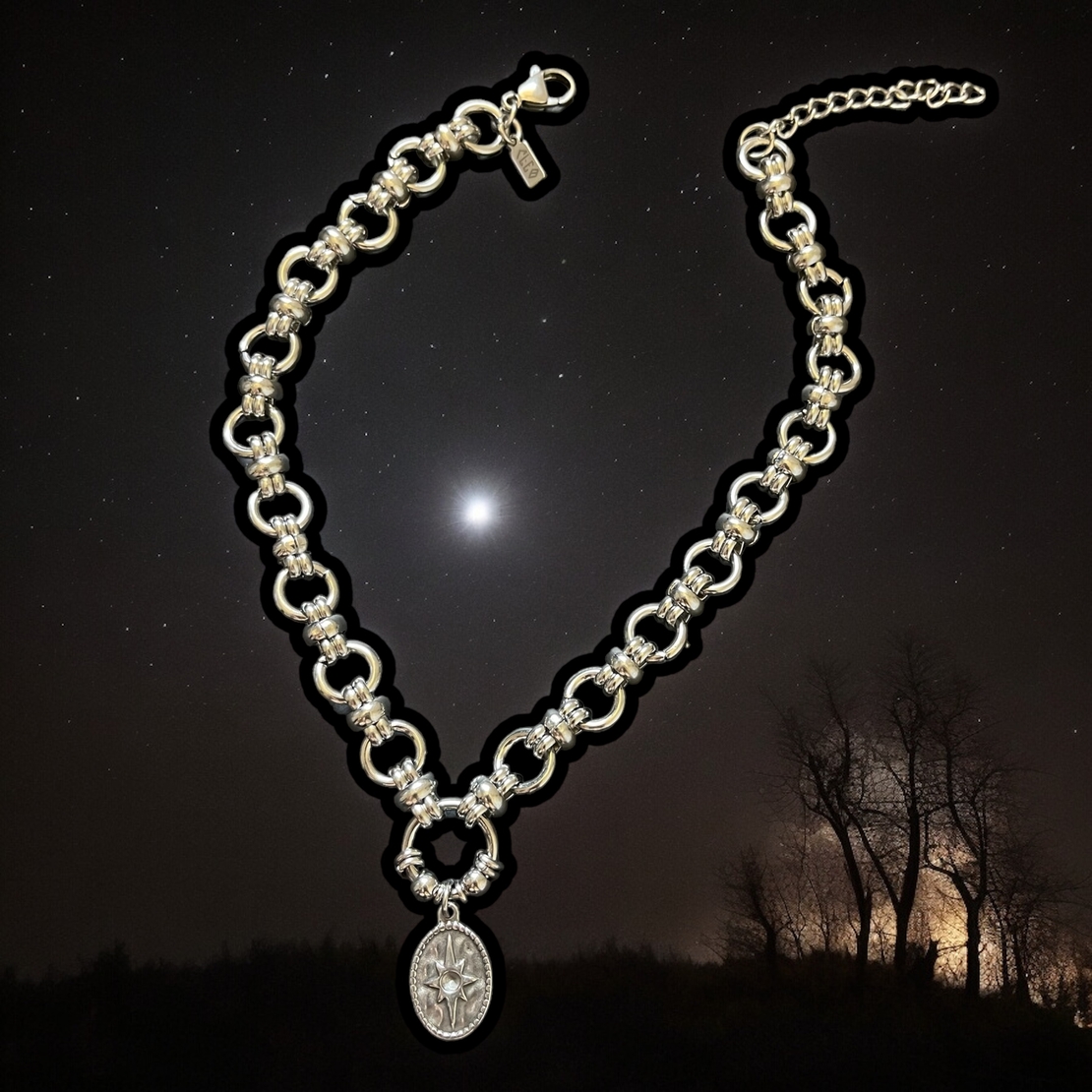 Malkiya necklace