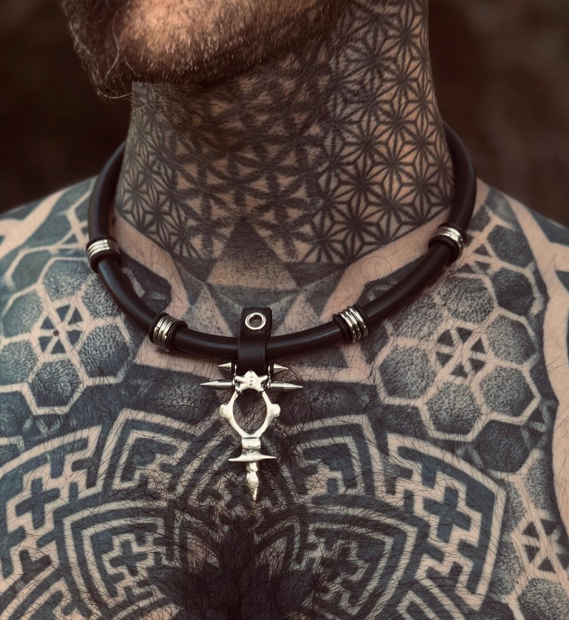 Nyxia necklace