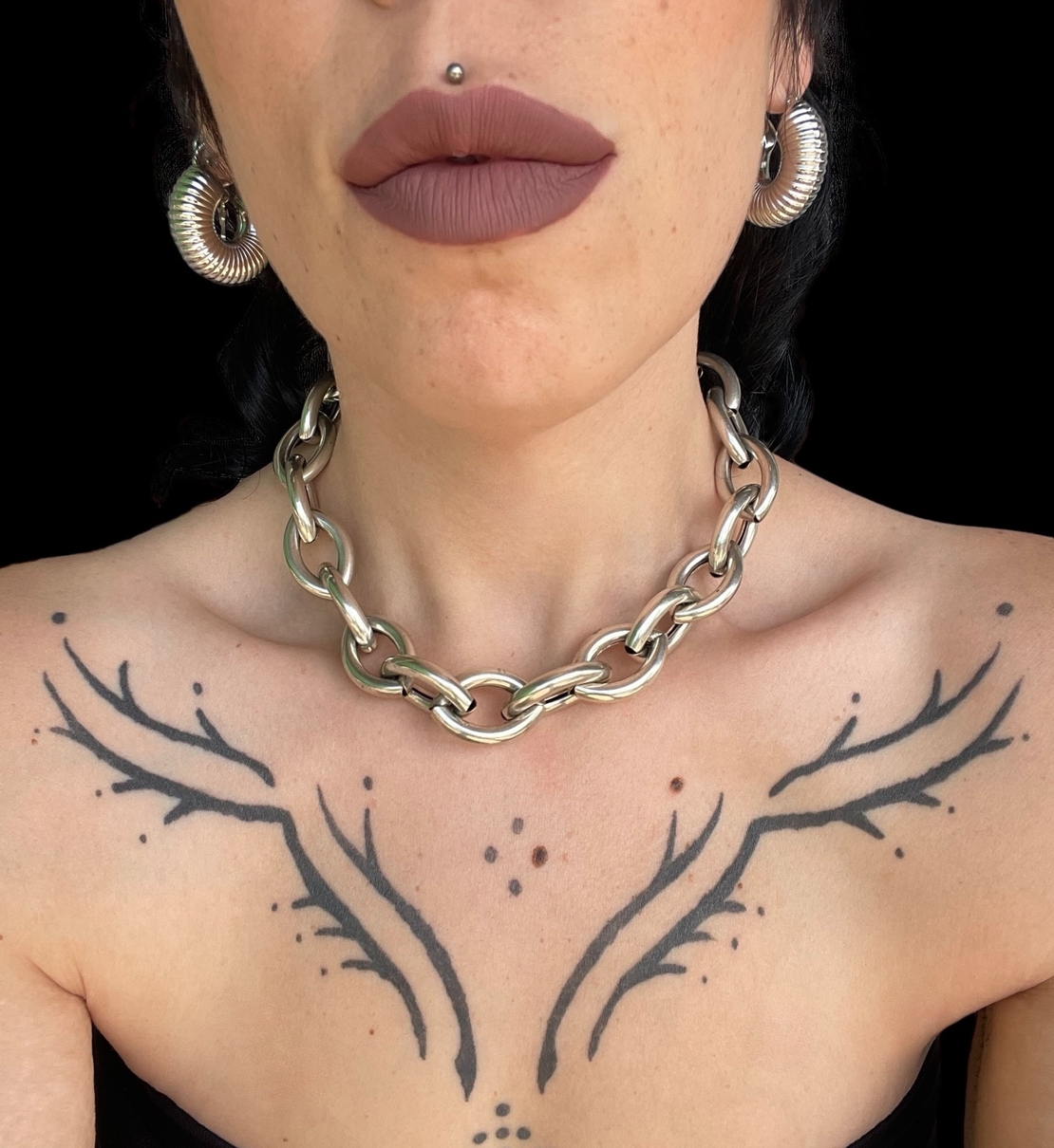 Ann choker