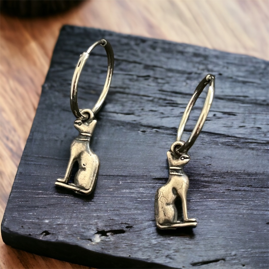 Sphinx earrings