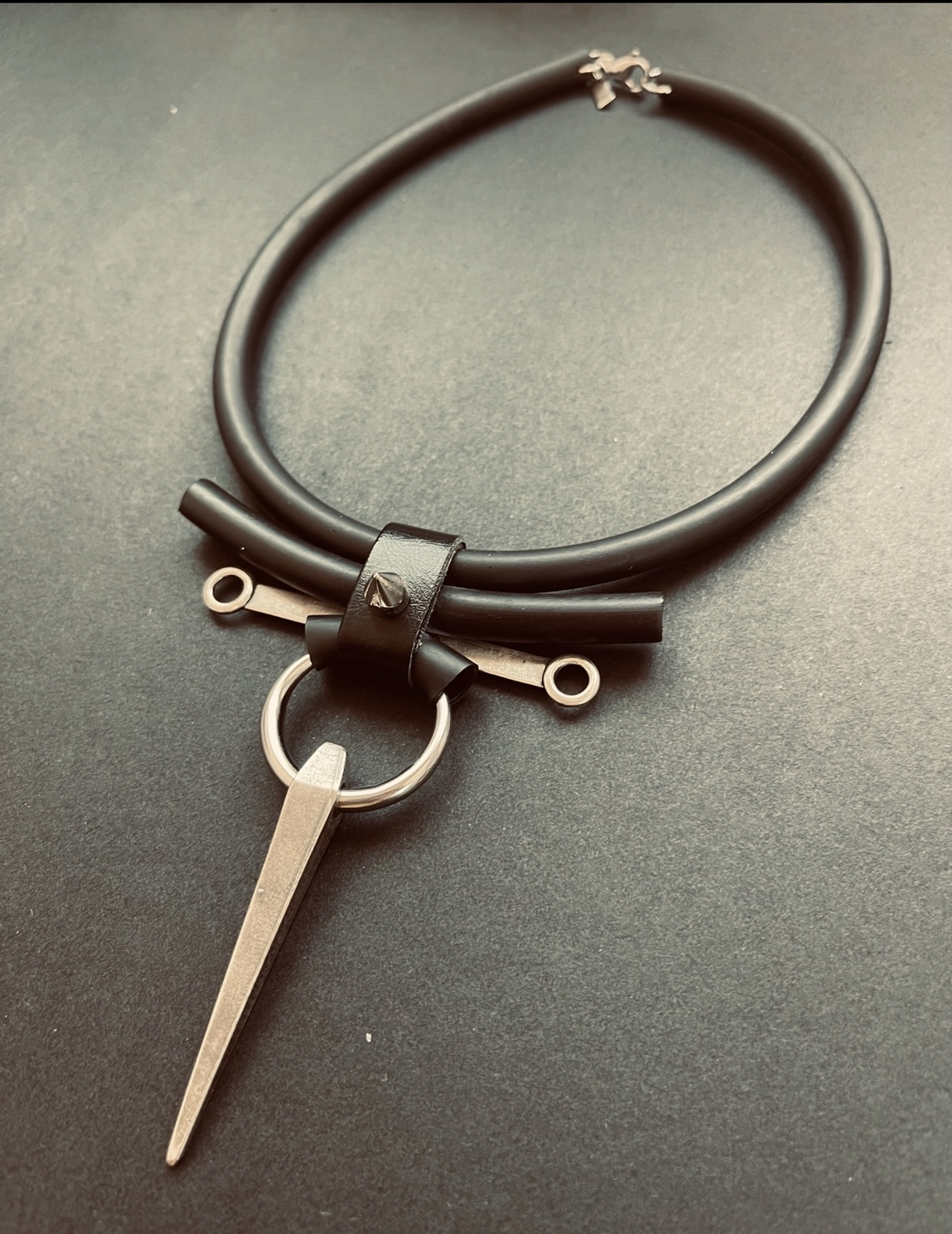 Avril necklace