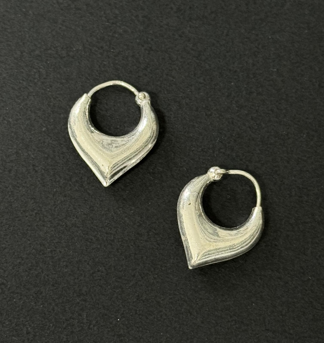 Silver hoops - 3