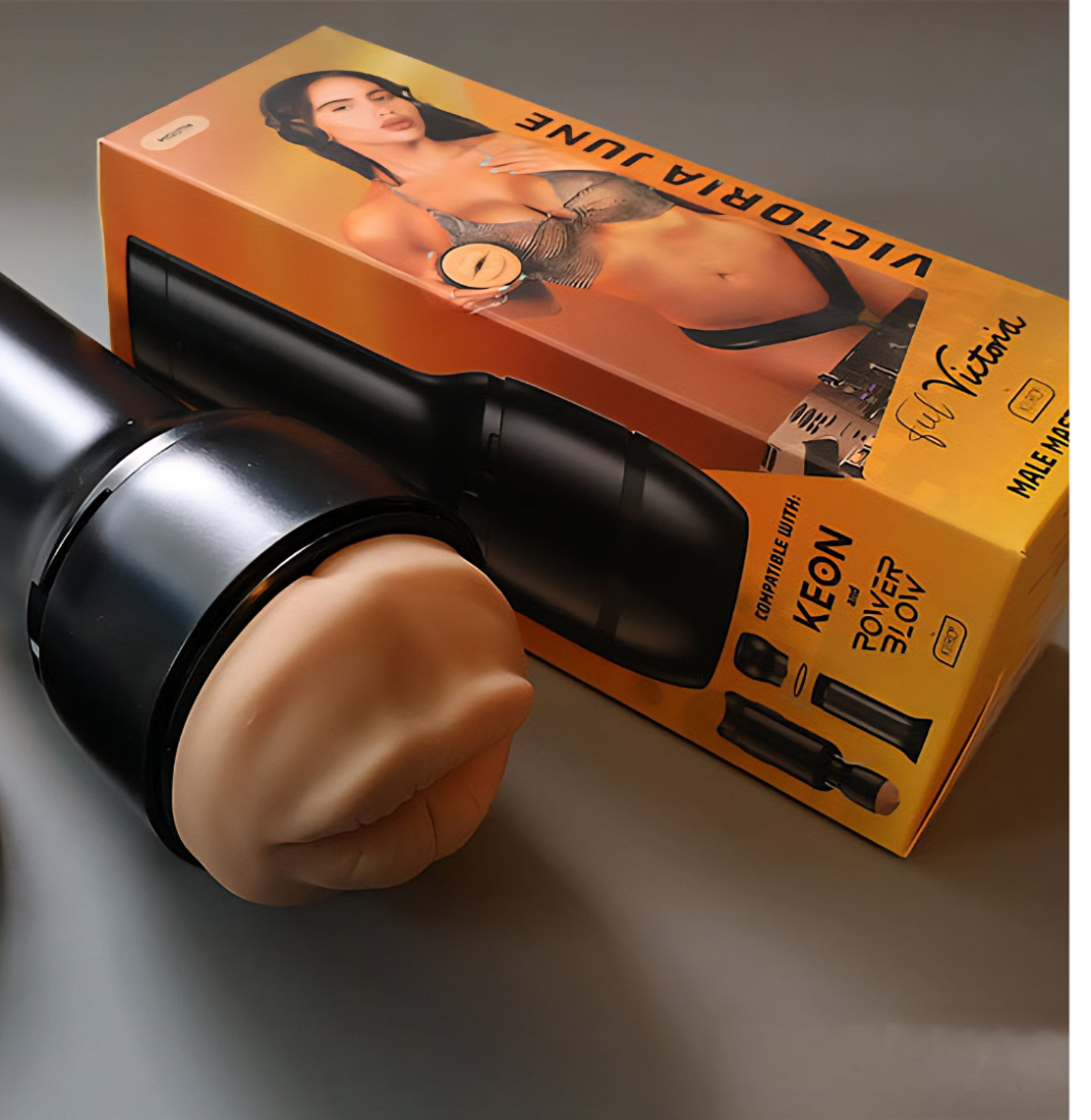 עונג מציאותי-ויקטוריה ג'ון-Keon