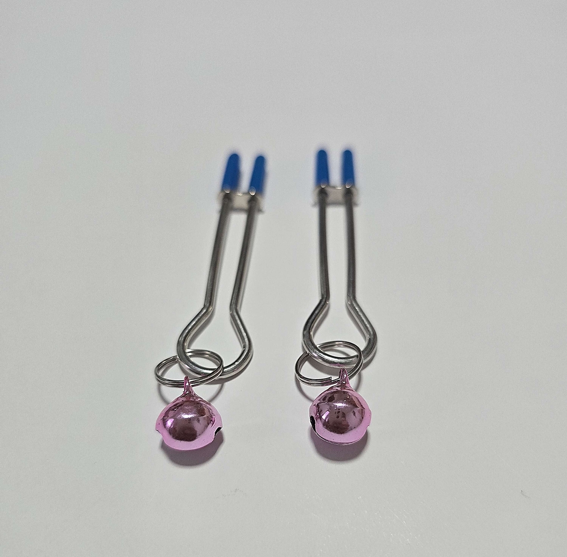 מצבט פטמות מעוצב